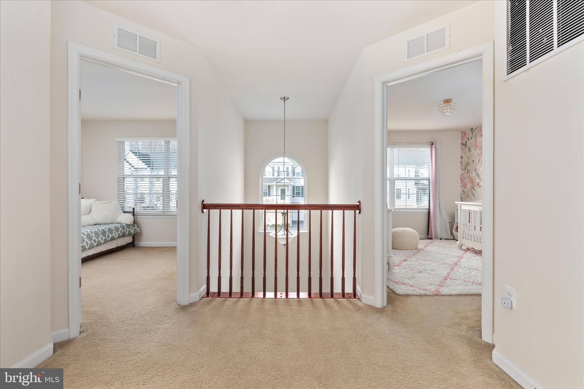 MOUNTAIN VALLEY - Residential