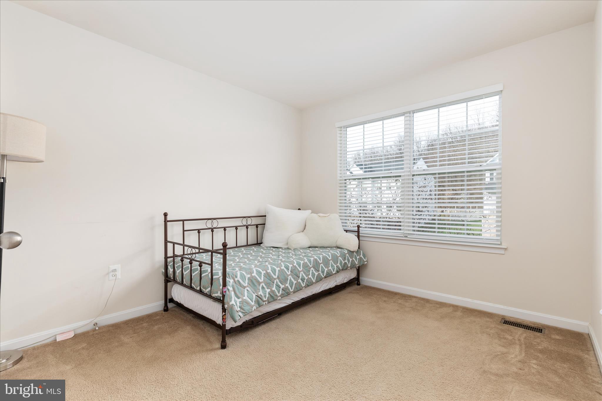 MOUNTAIN VALLEY - Residential