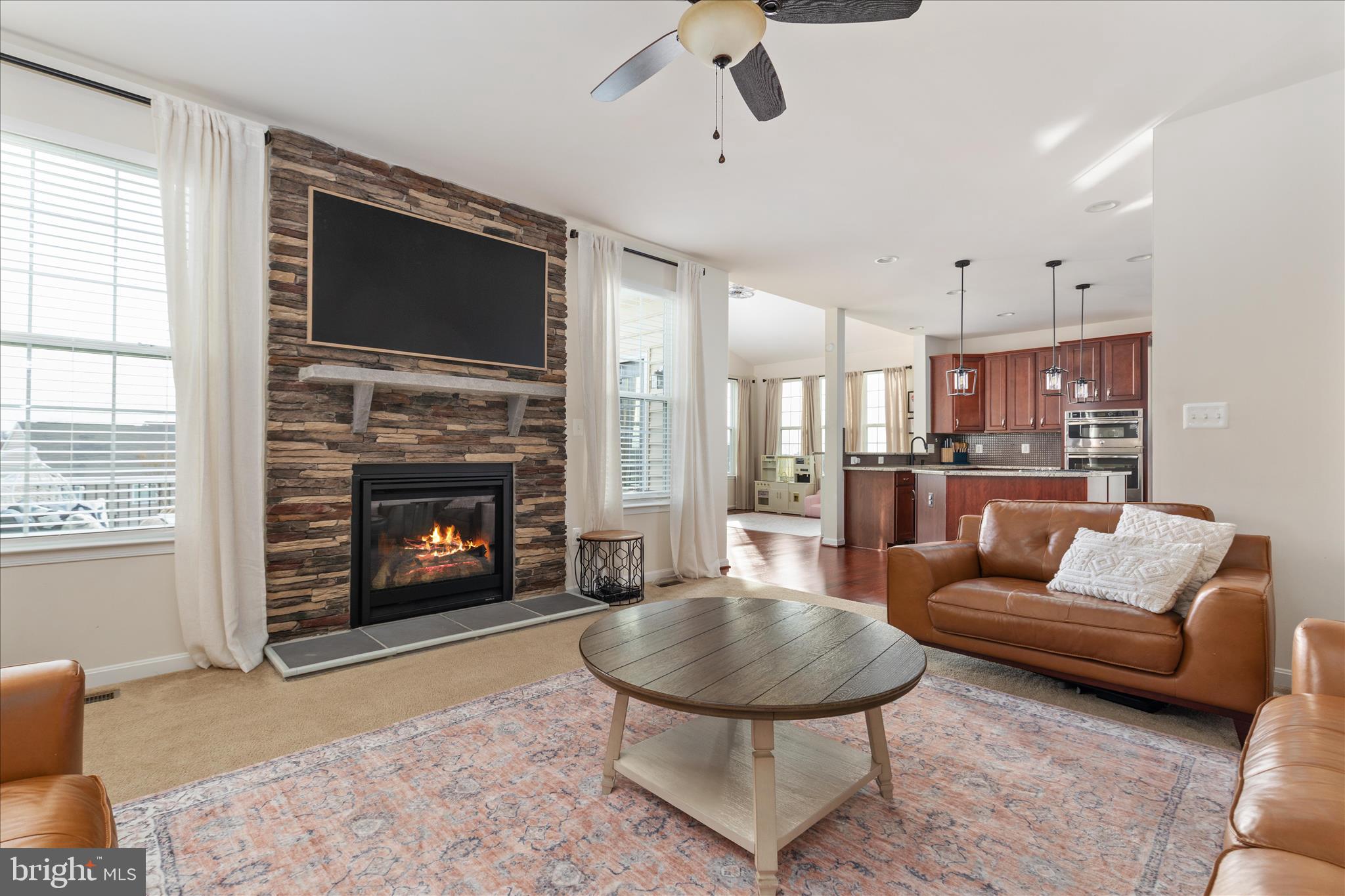 MOUNTAIN VALLEY - Residential