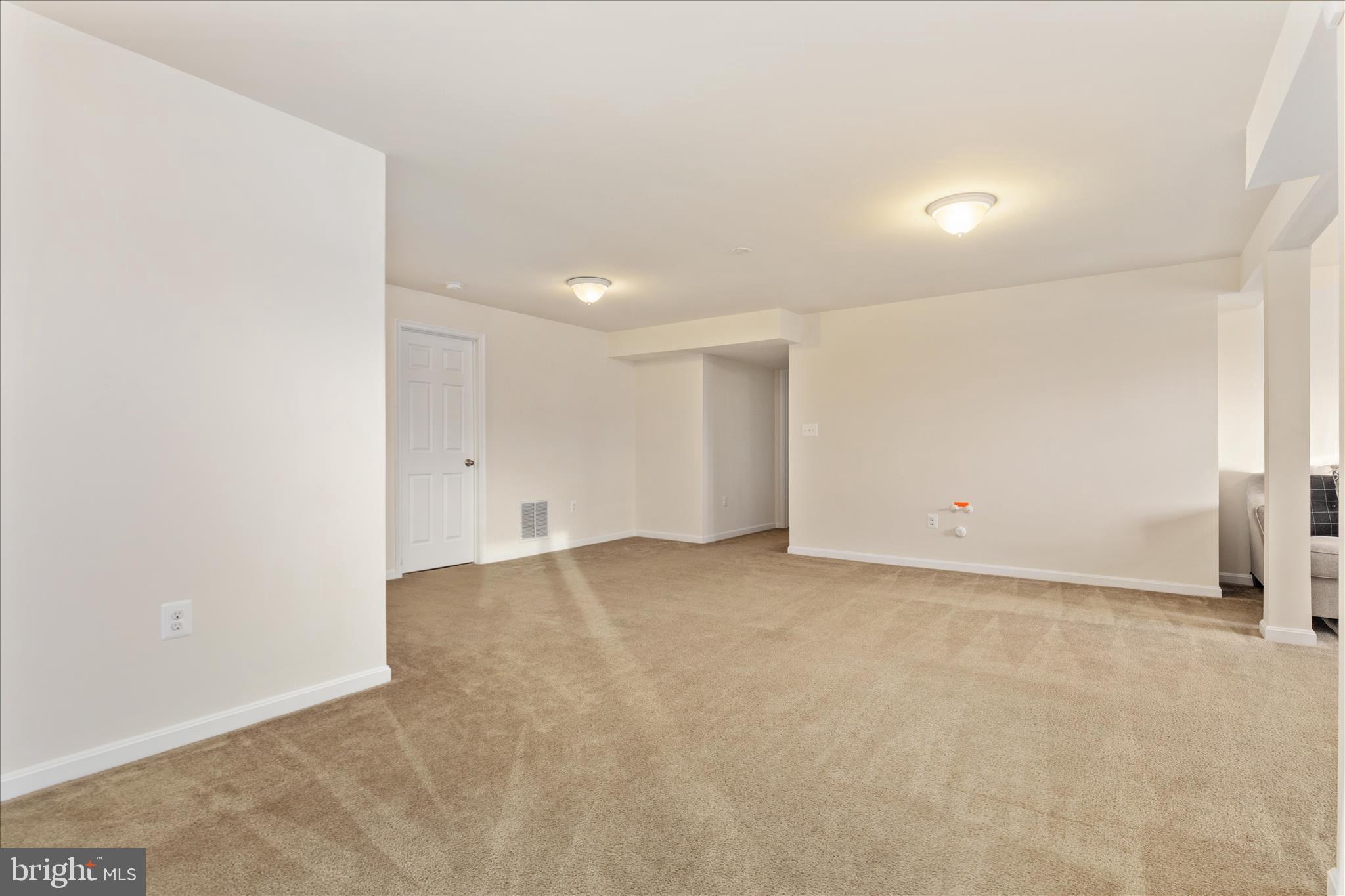 MOUNTAIN VALLEY - Residential