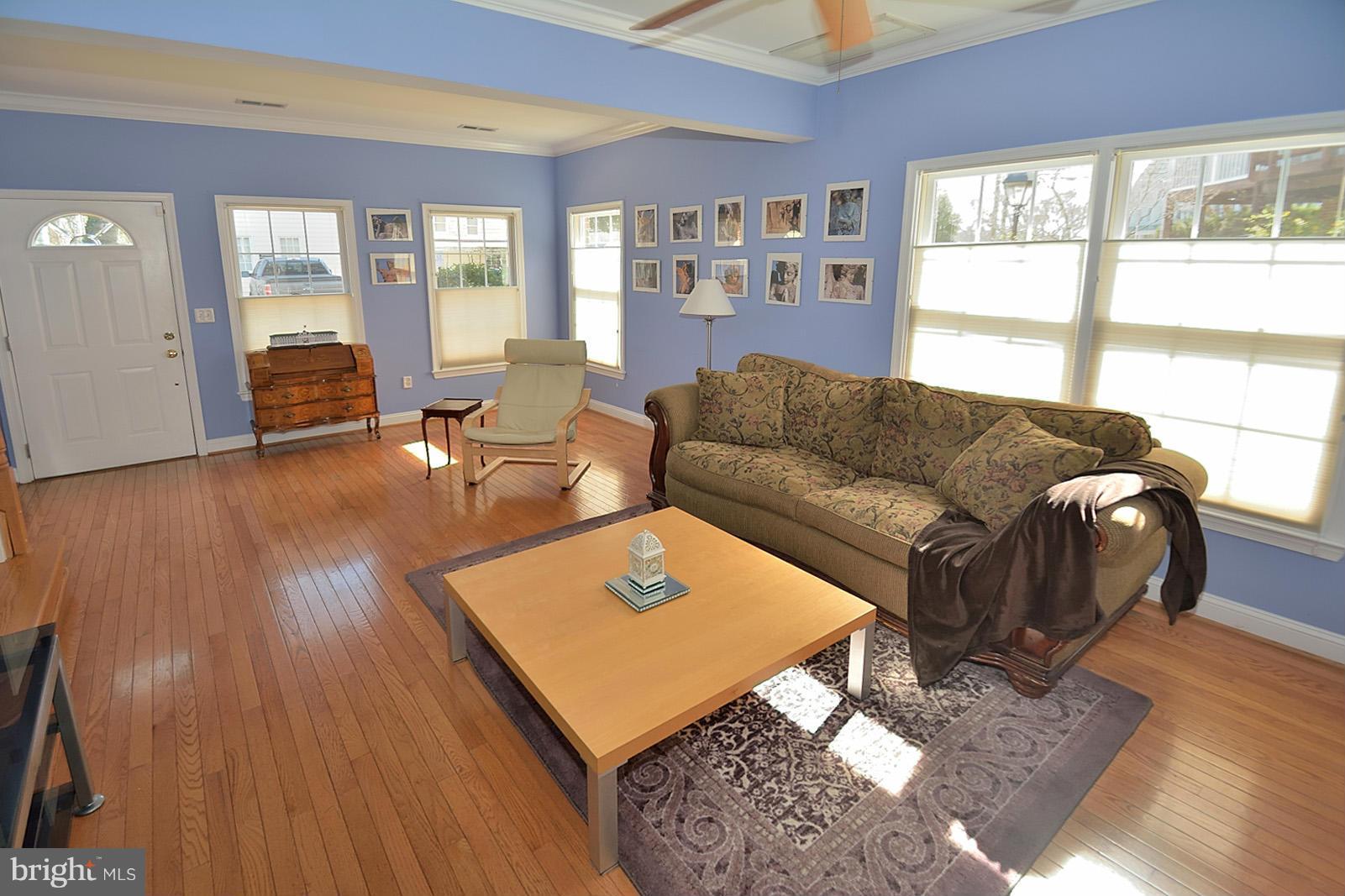 OCCOQUAN WALK - Residential