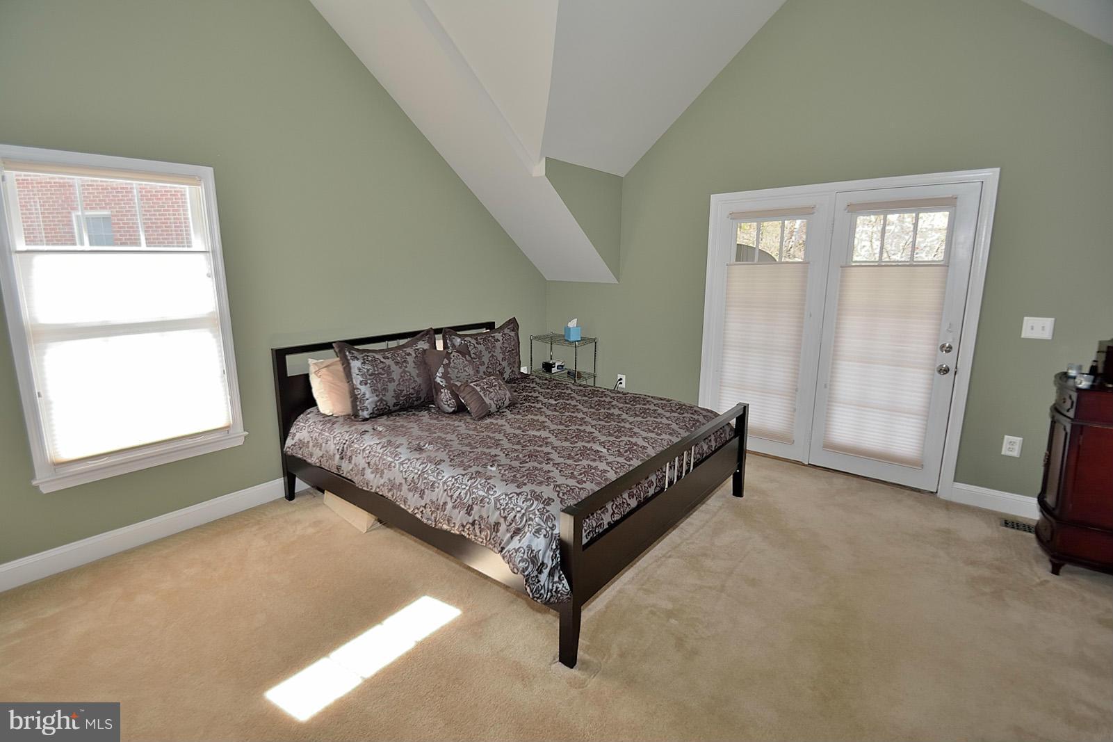 OCCOQUAN WALK - Residential