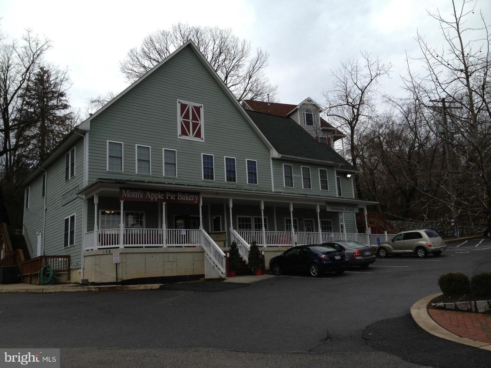 OCCOQUAN WALK - Residential