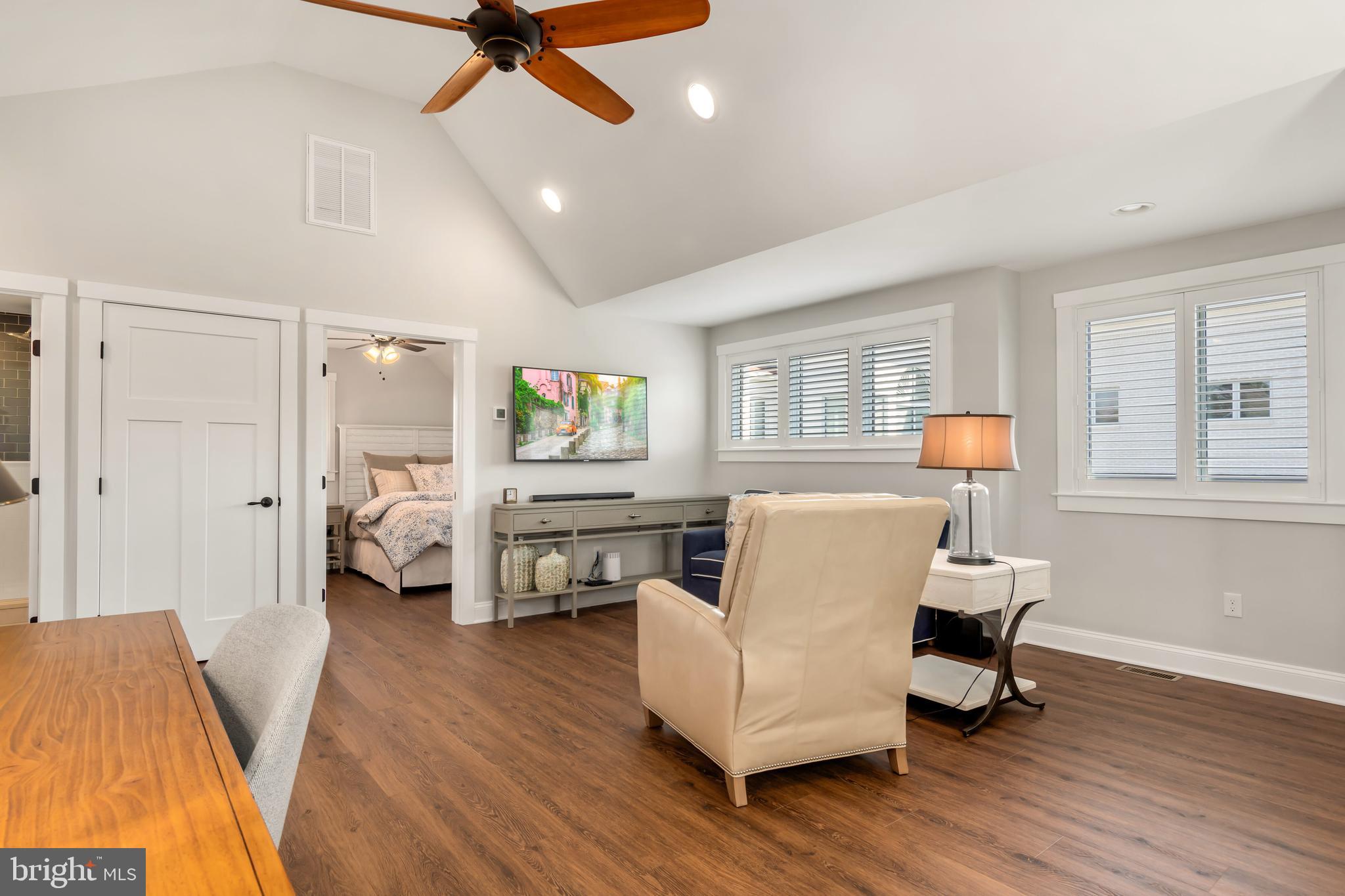 CAPE ST CLAIRE - Residential