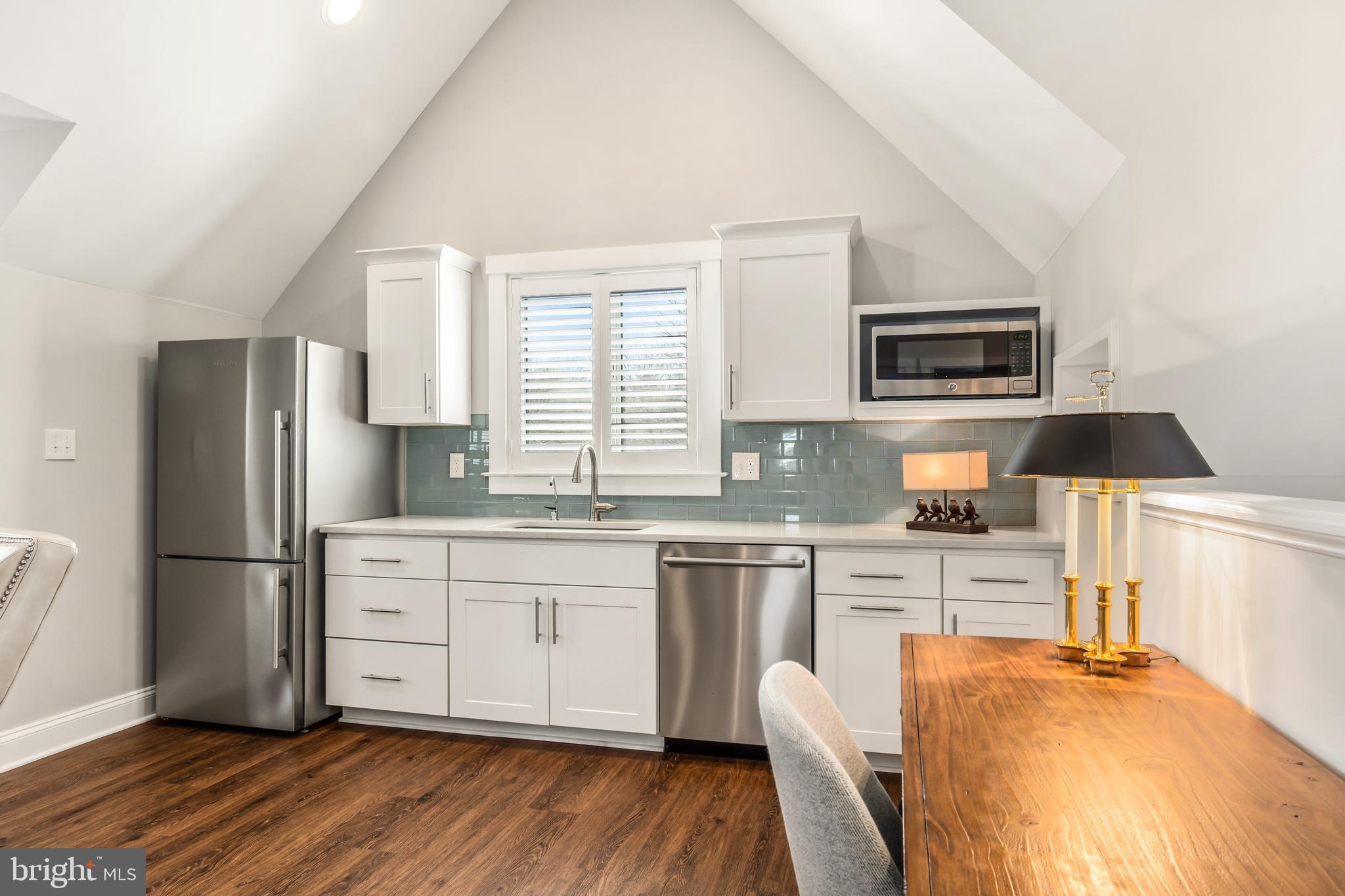 CAPE ST CLAIRE - Residential