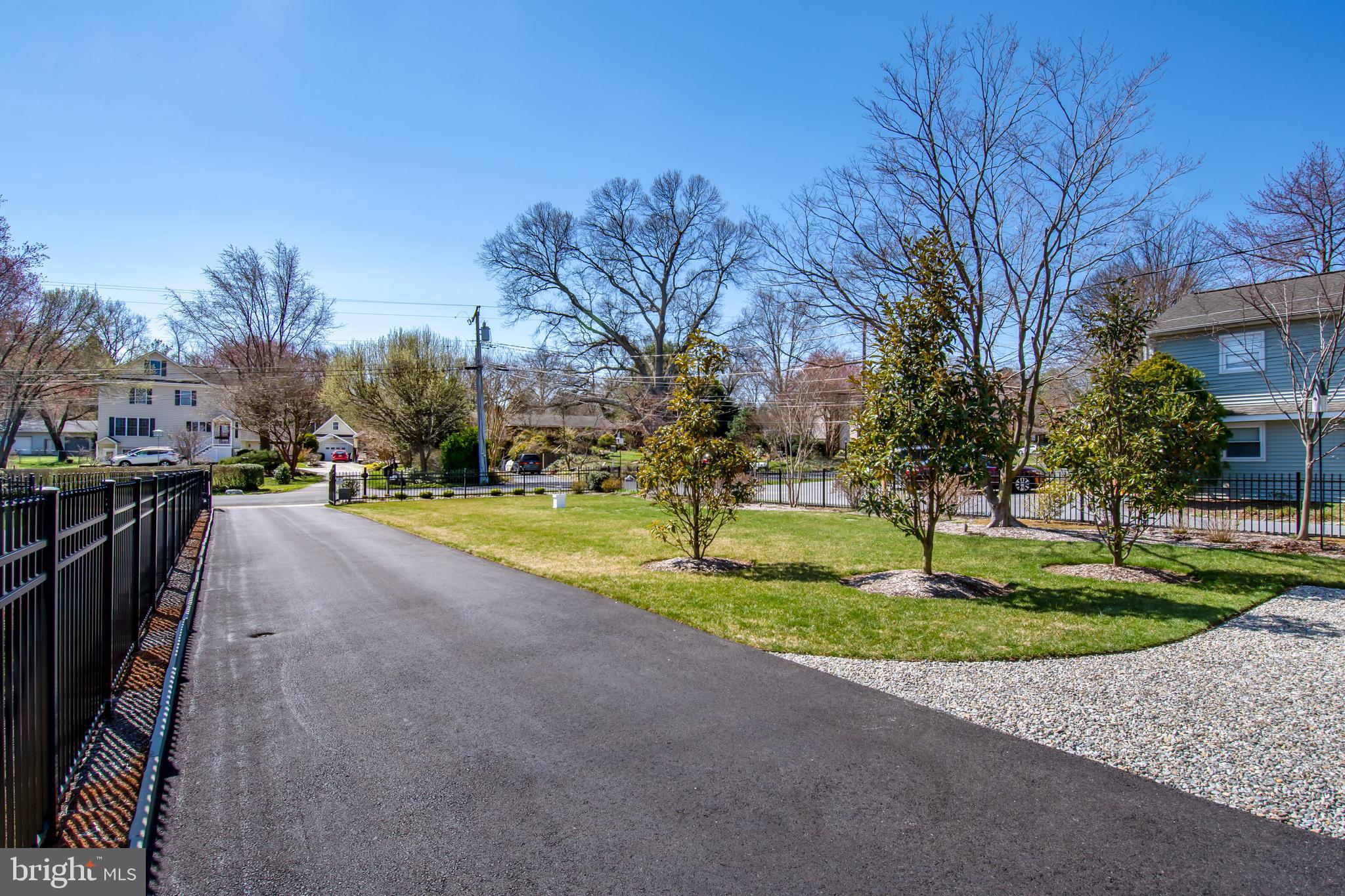CAPE ST CLAIRE - Residential