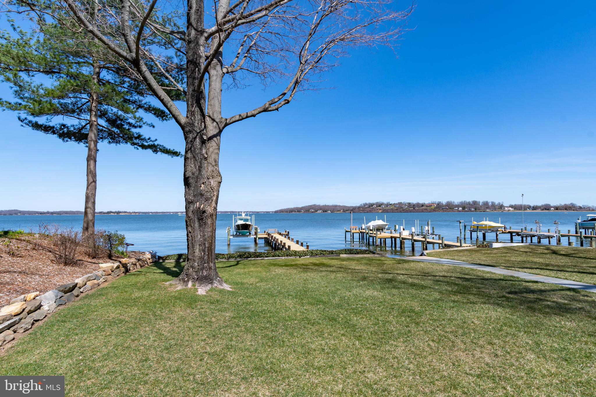 CAPE ST CLAIRE - Residential