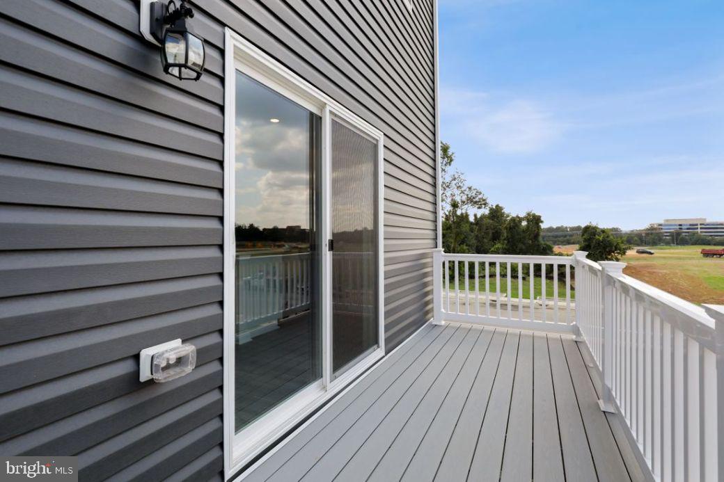 WOODMORE OVERLOOK - Residential