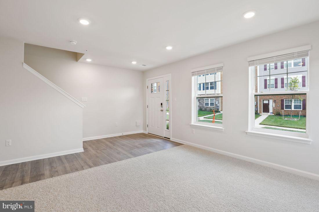 WOODMORE OVERLOOK - Residential