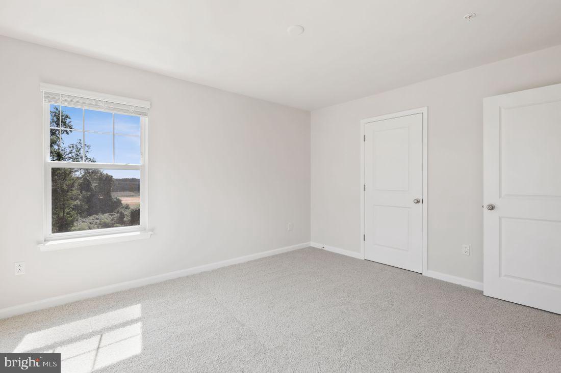 WOODMORE OVERLOOK - Residential