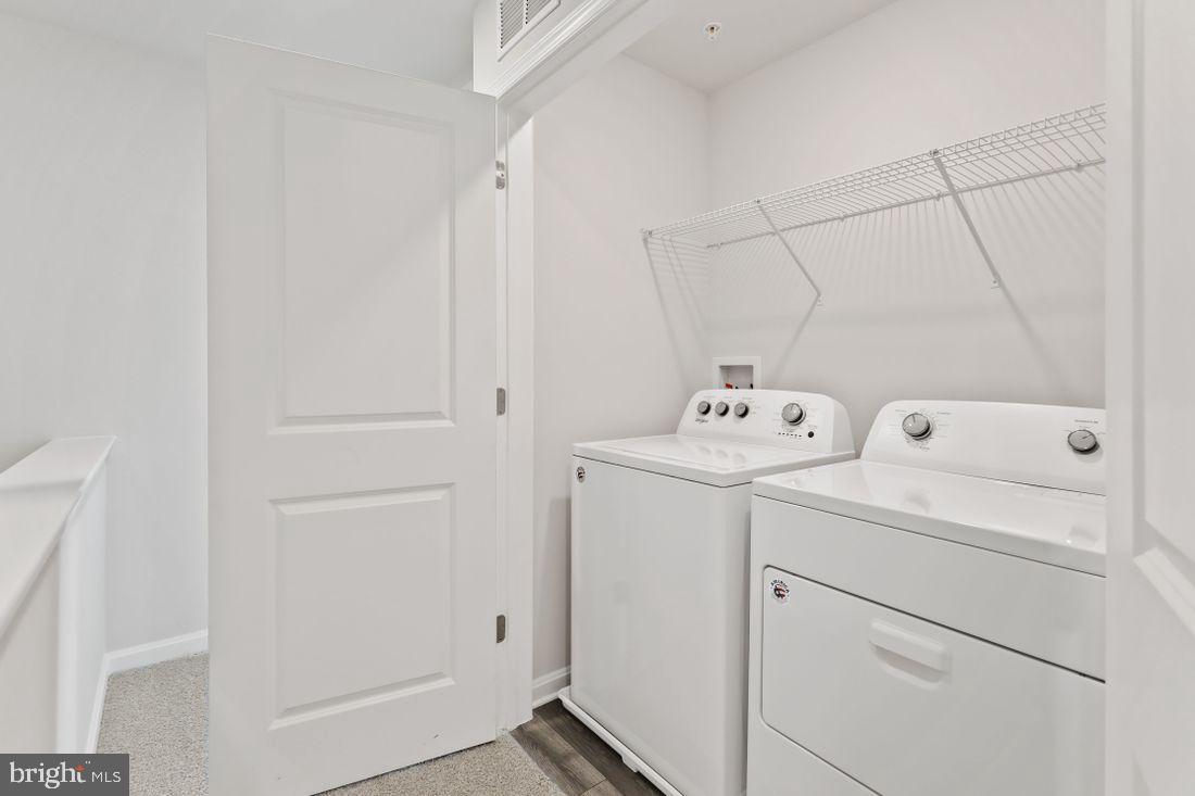 WOODMORE OVERLOOK - Residential