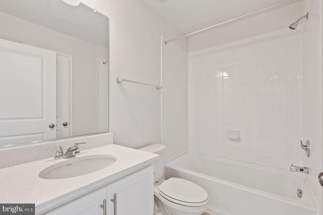 WOODMORE OVERLOOK - Residential