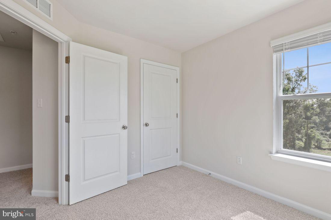 WOODMORE OVERLOOK - Residential