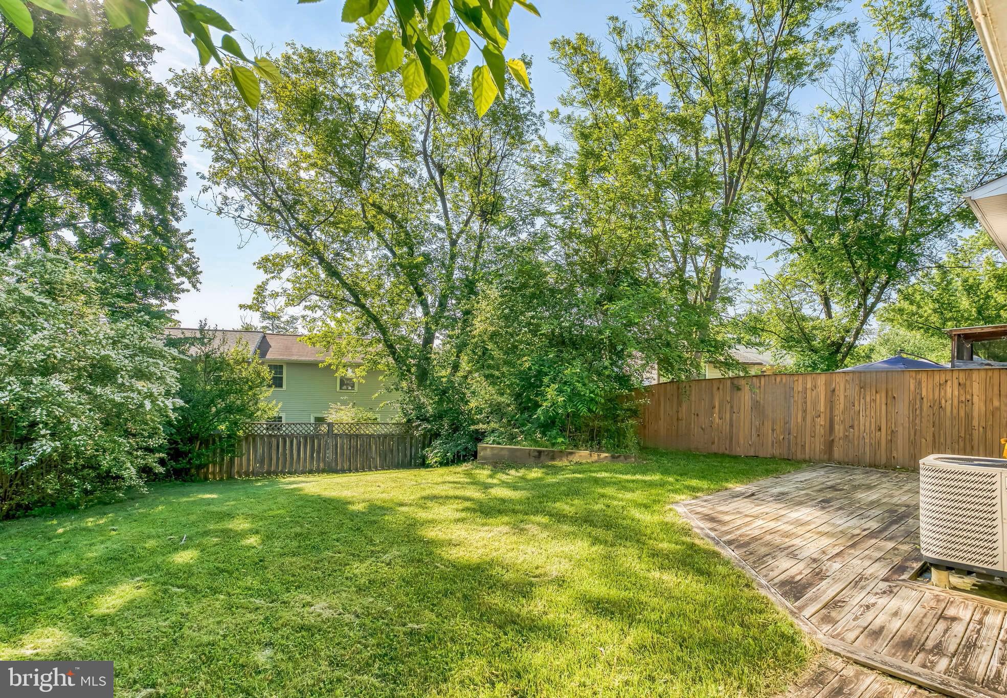 FOUR SEASONS ESTATES - Residential Lease