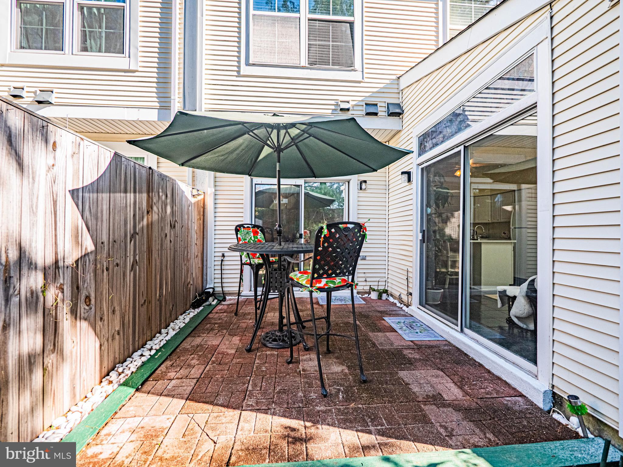 ASHBURN VILLAGE - Residential