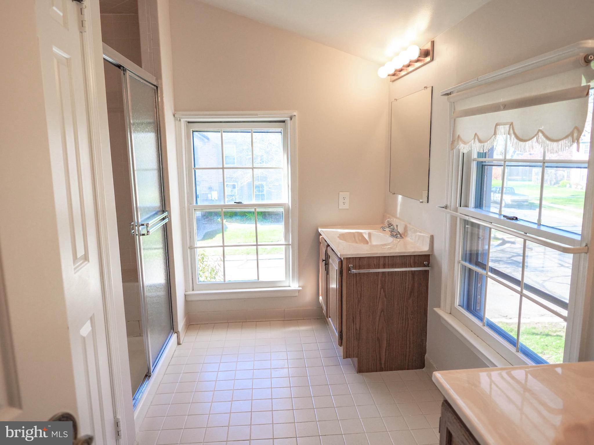 HERITAGE HARBOUR - Residential