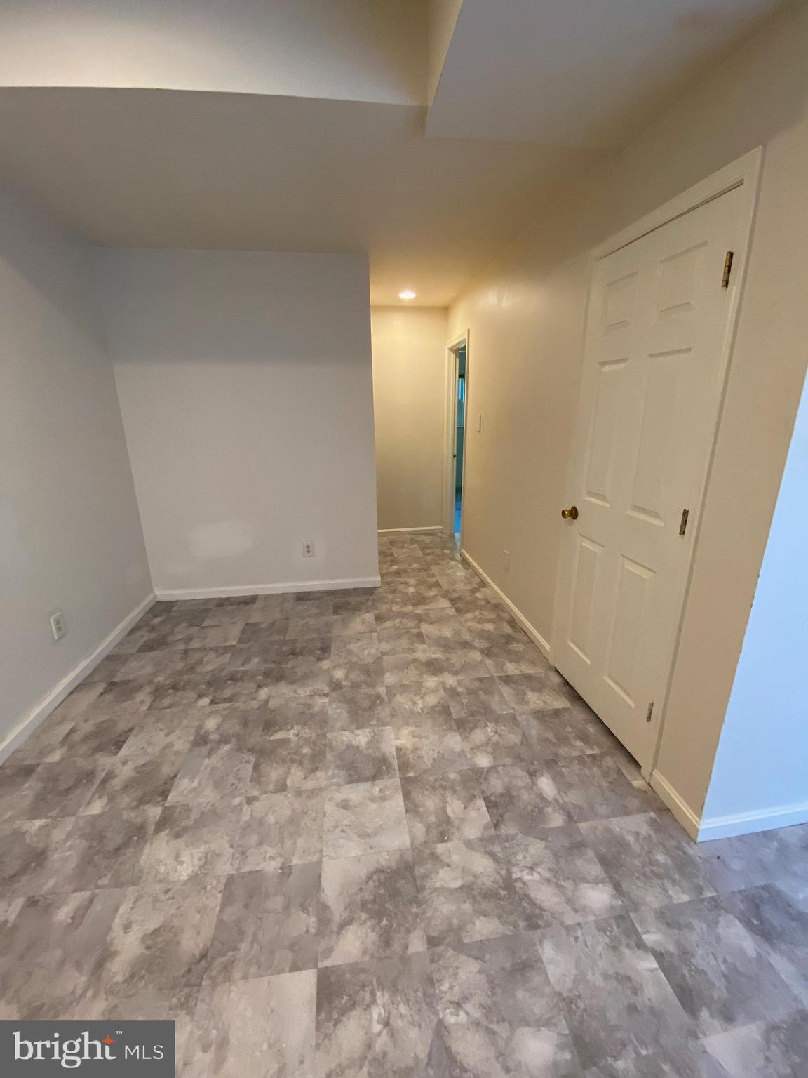 WESTFARM - Residential Lease