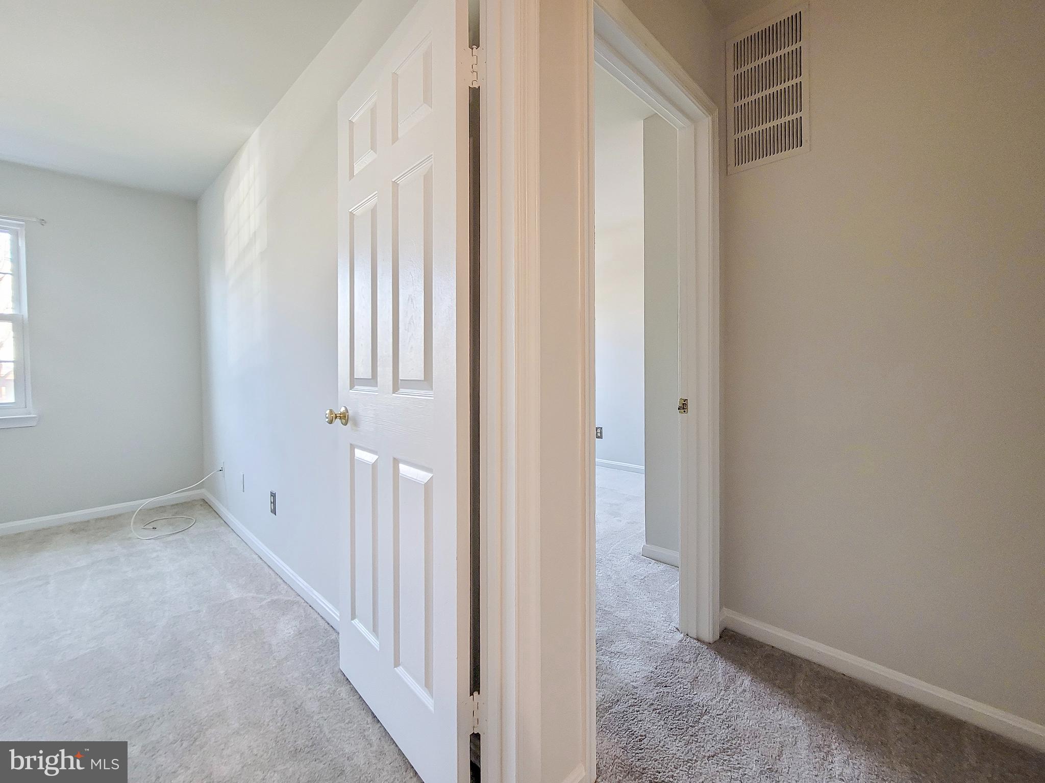 GUNSTON SQUARE - Residential