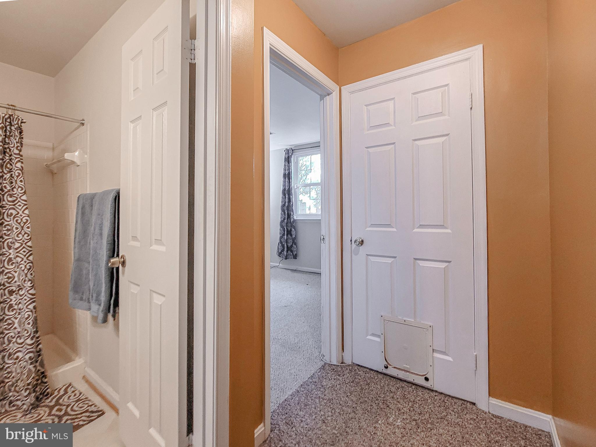 GUNSTON SQUARE - Residential