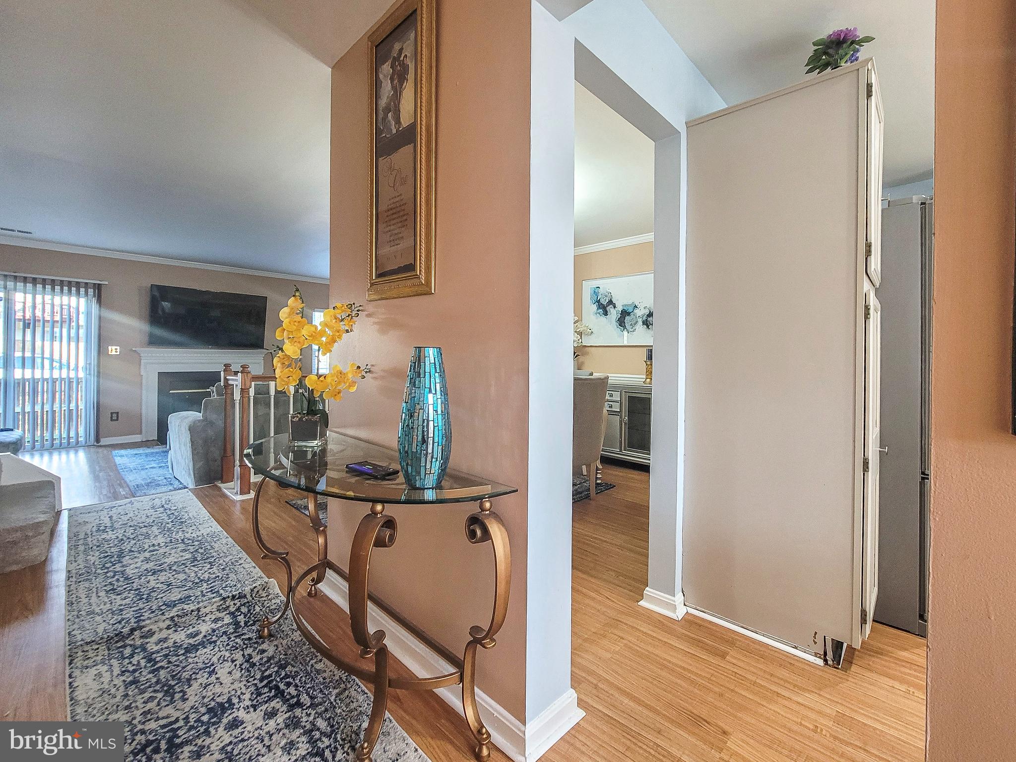 GUNSTON SQUARE - Residential