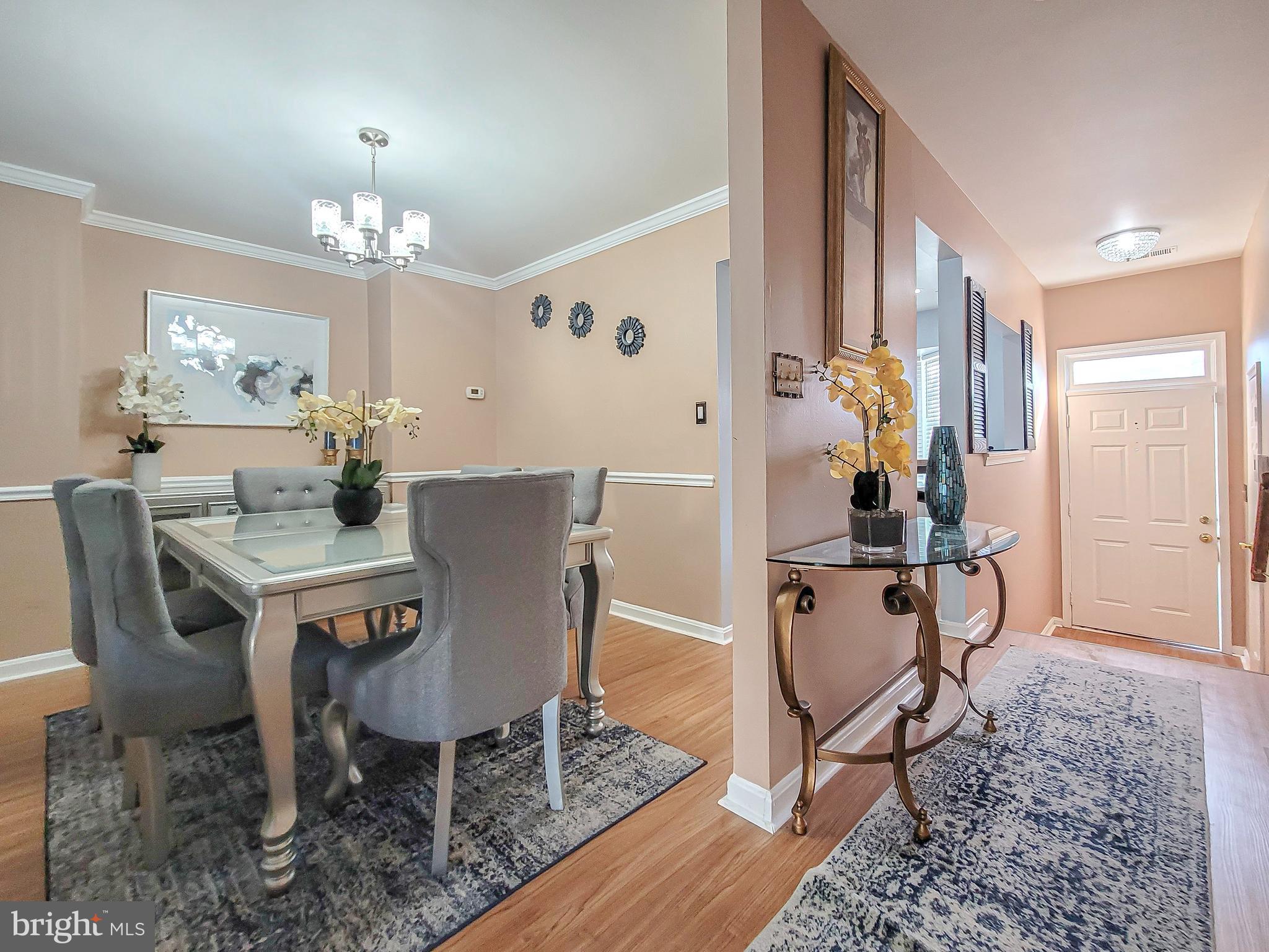 GUNSTON SQUARE - Residential