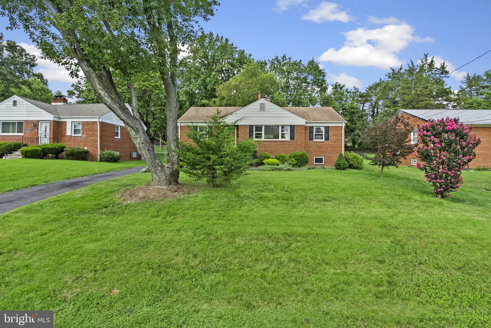 BROADVIEW - Residential