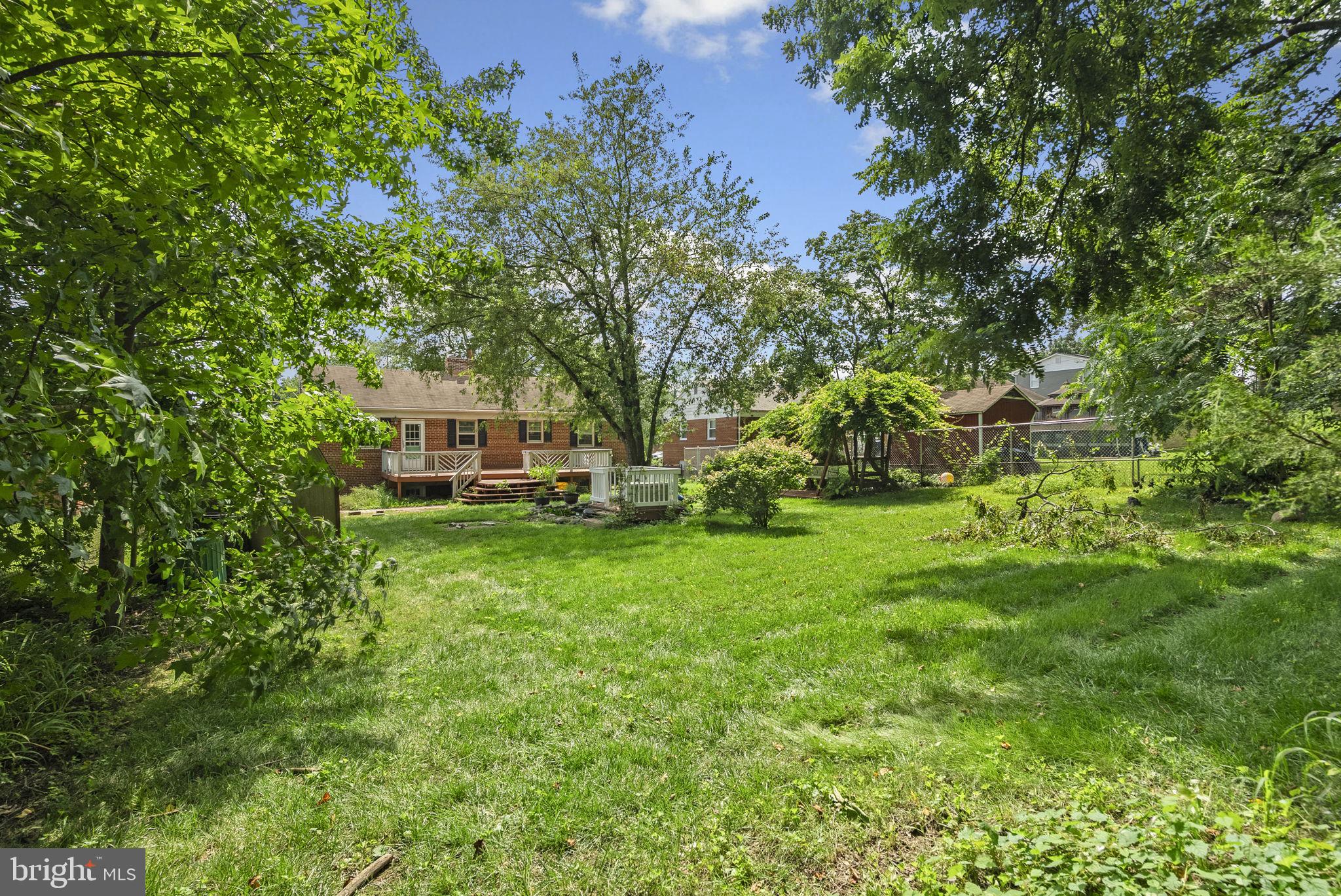 BROADVIEW - Residential