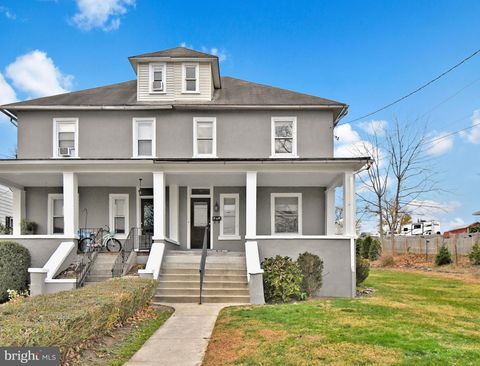 Photo of 778 Starr Street, PHOENIXVILLE, PA 19460 (MLS # PACT2113962)