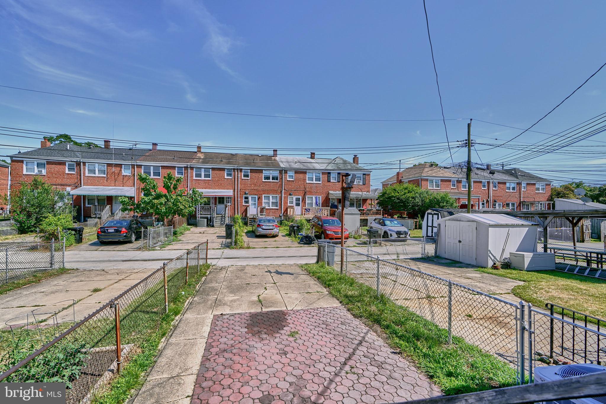 MIDDLE RIVER - Residential