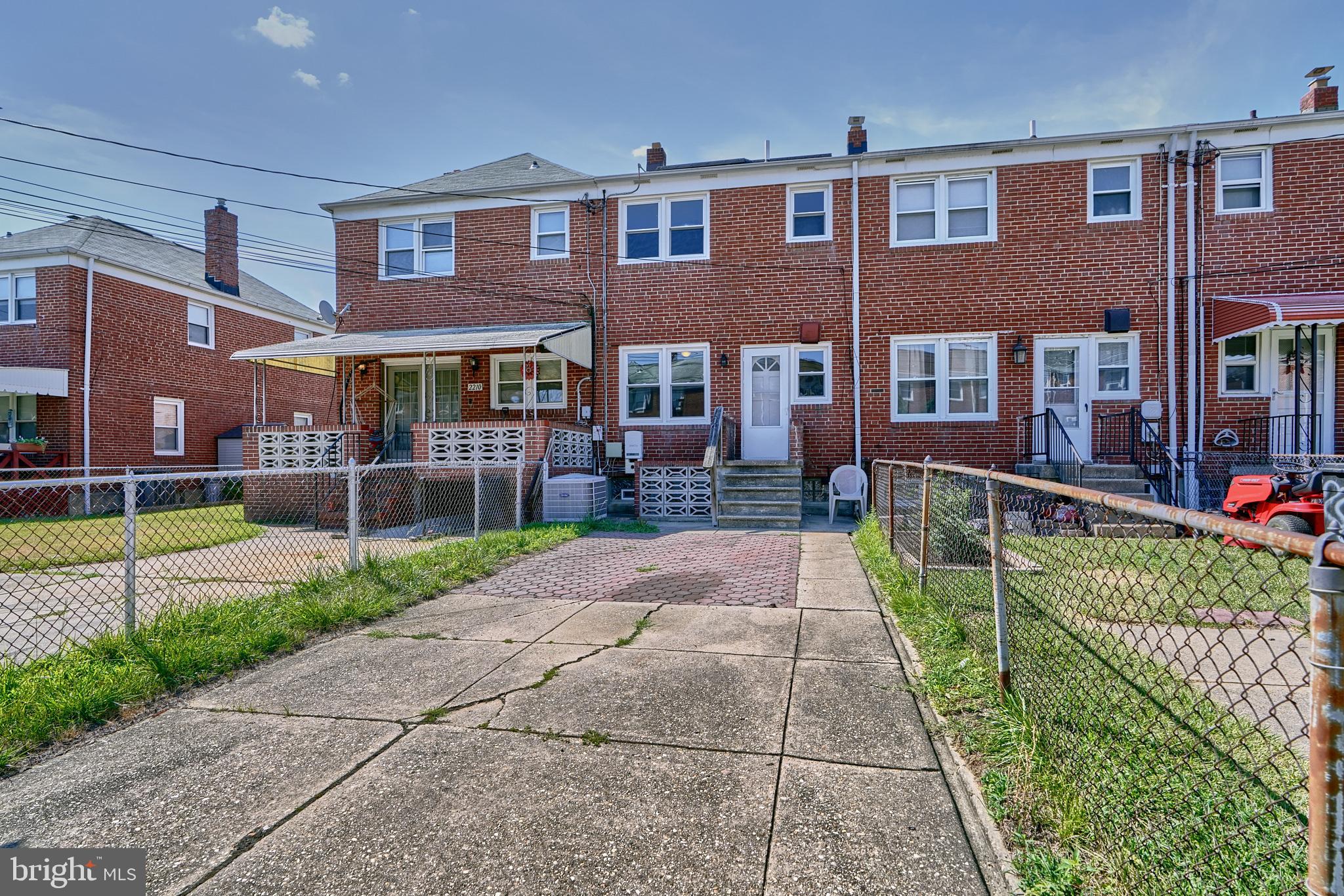 MIDDLE RIVER - Residential