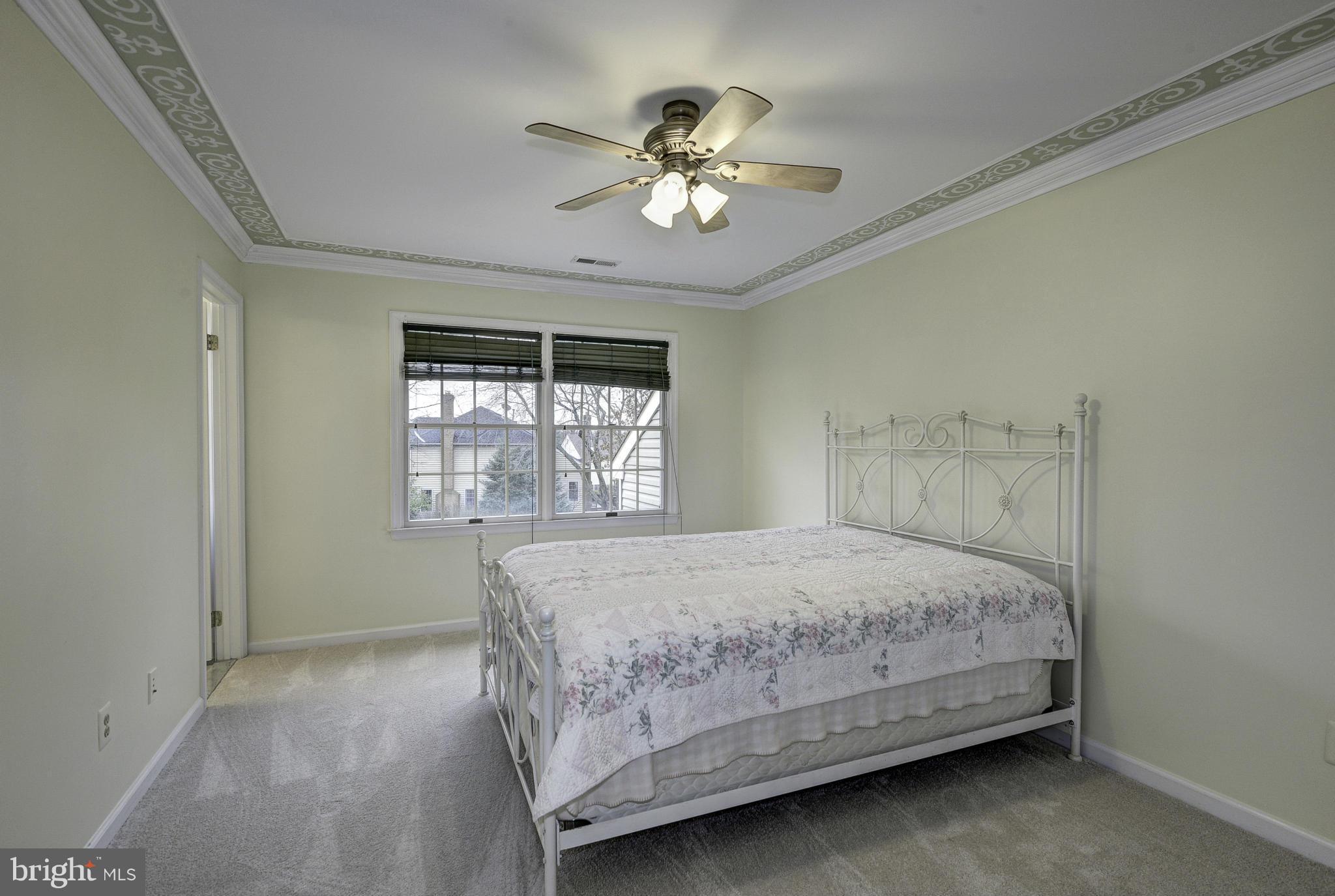 CENTURY OAK - Residential