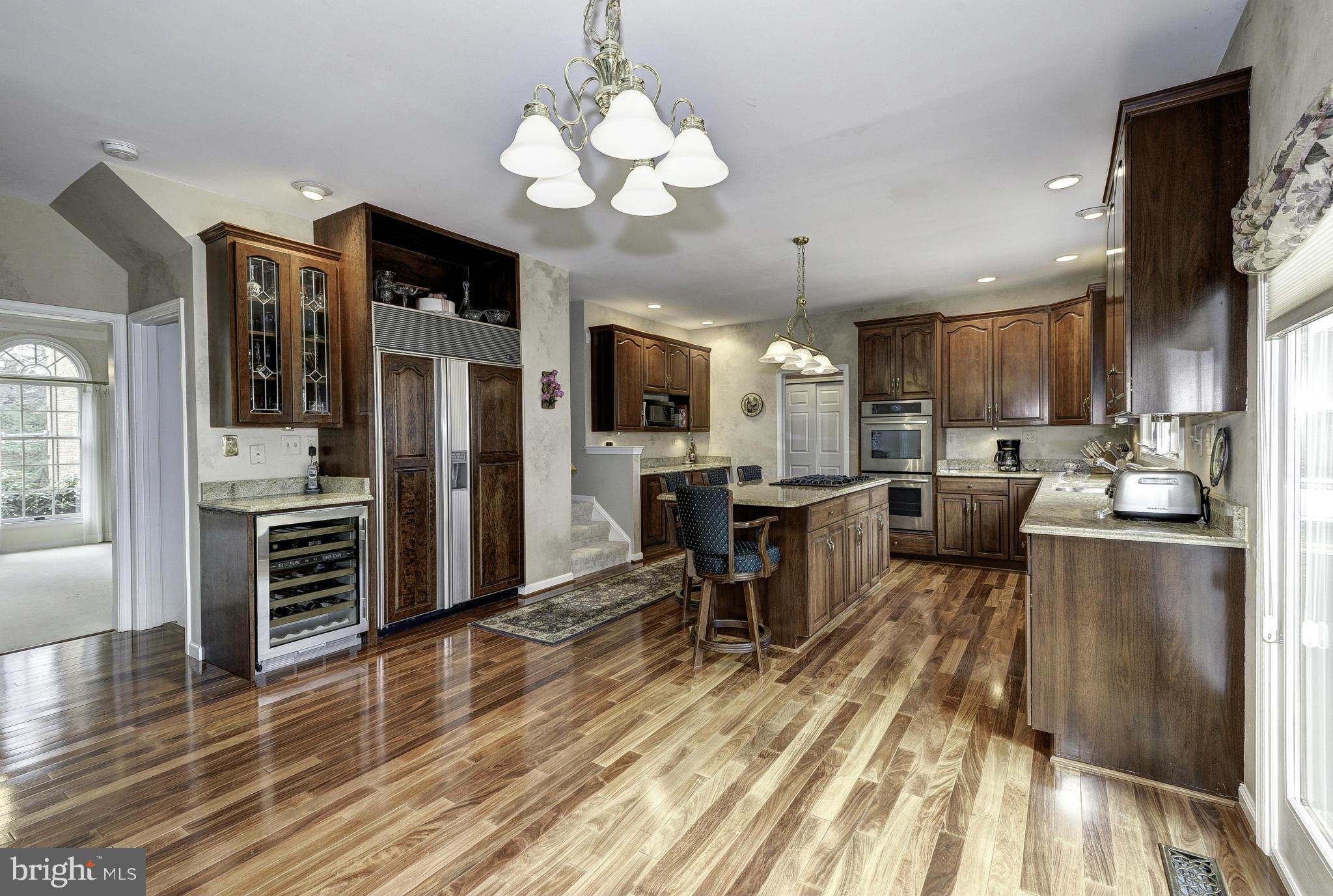 CENTURY OAK - Residential