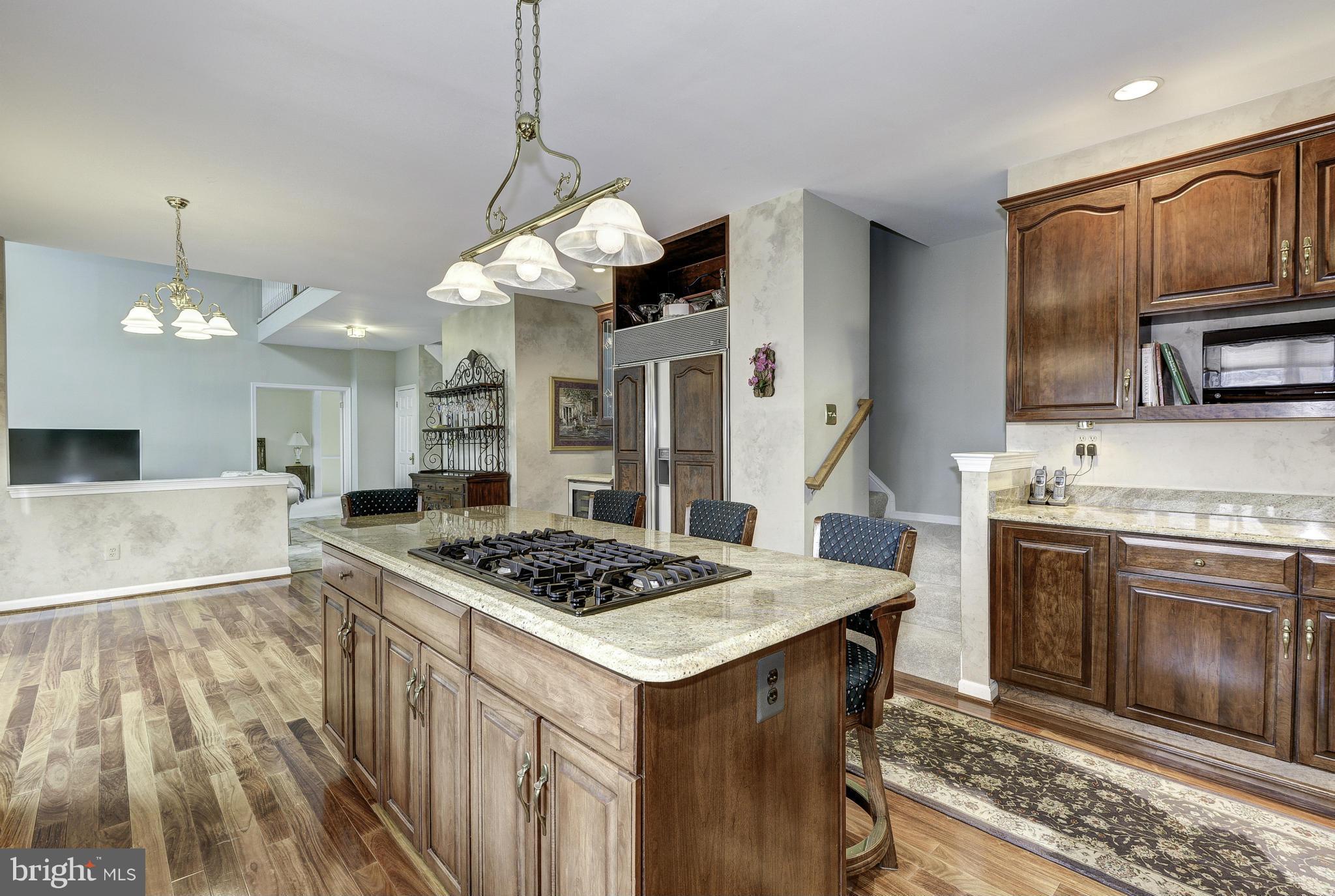 CENTURY OAK - Residential