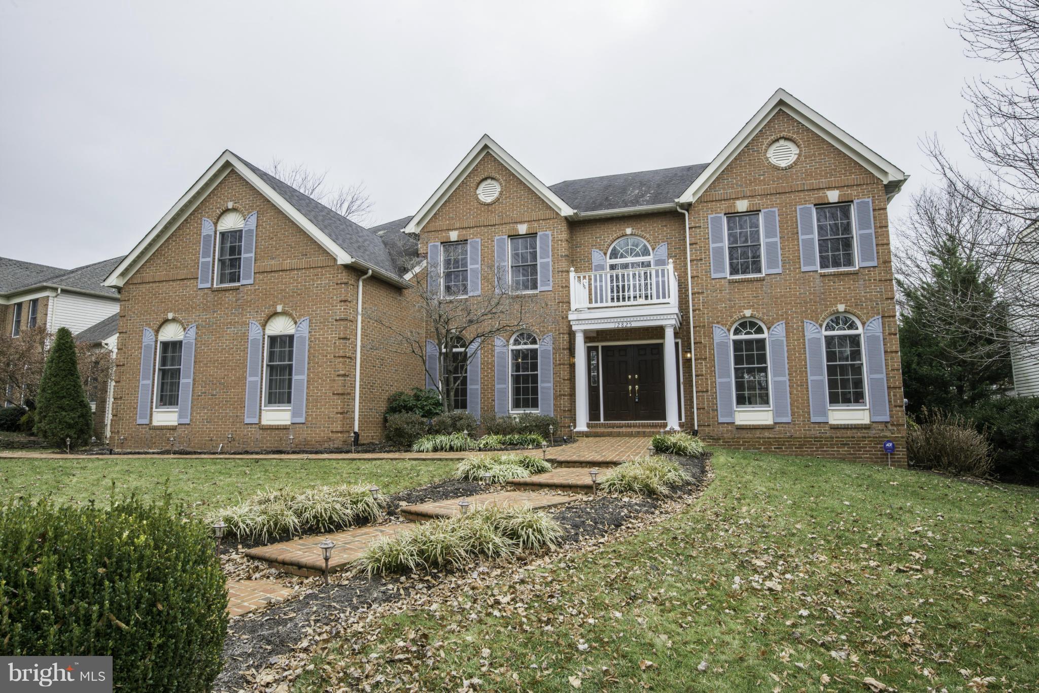 CENTURY OAK - Residential