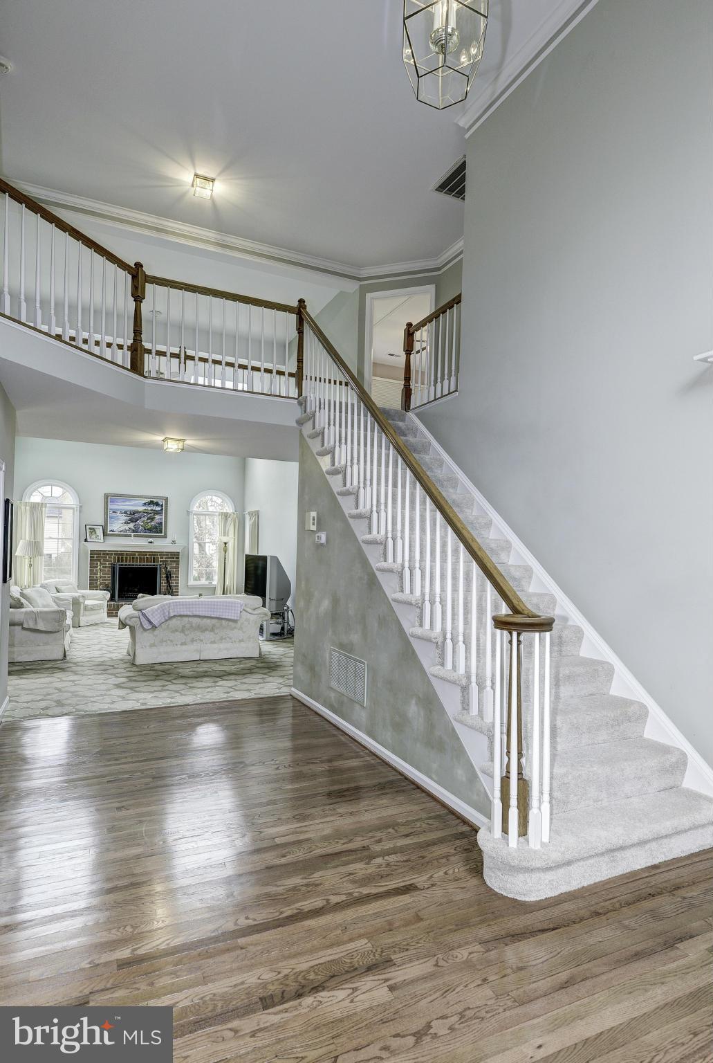 CENTURY OAK - Residential
