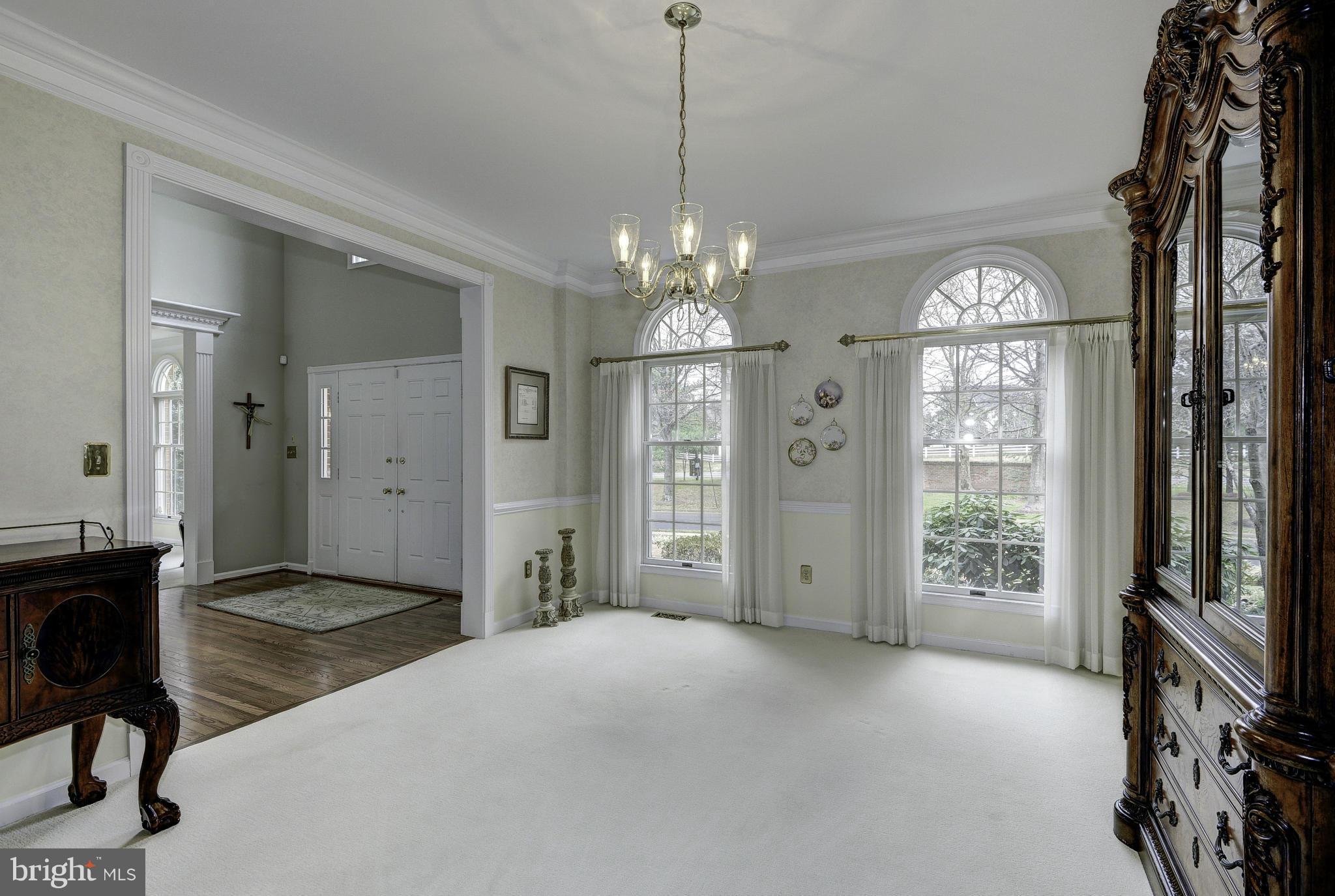 CENTURY OAK - Residential