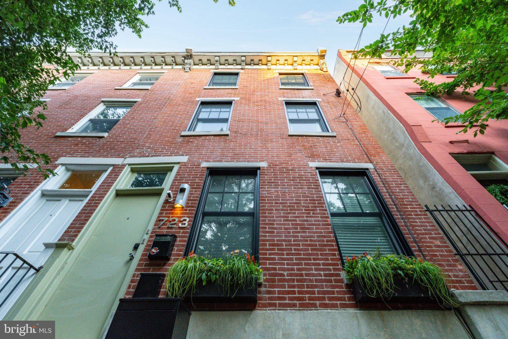 Photo of 723 S 15th Street #2, PHILADELPHIA, PA 19146 (MLS # PAPH2672950)