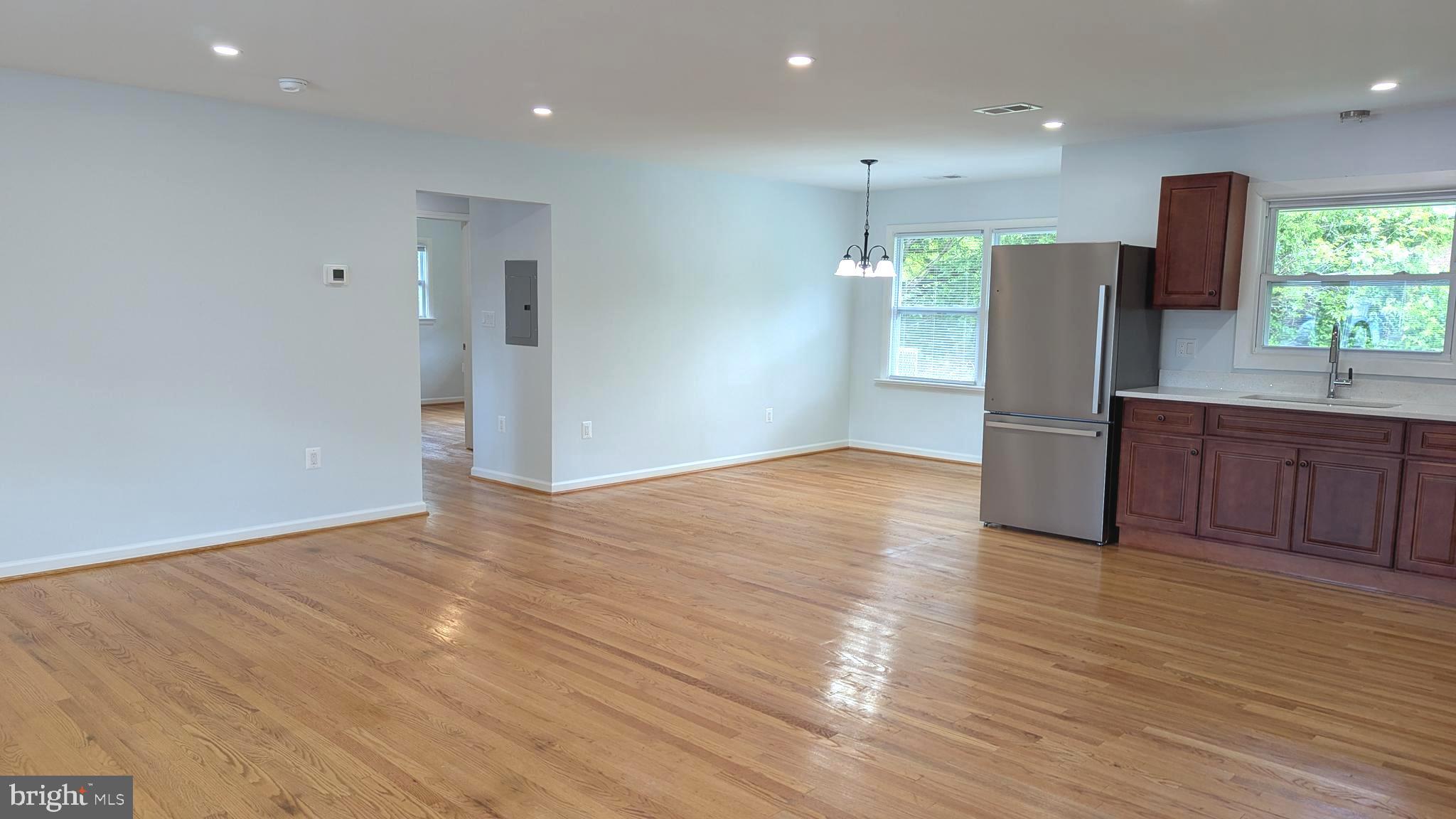 SUNSET ACRES - Residential Lease