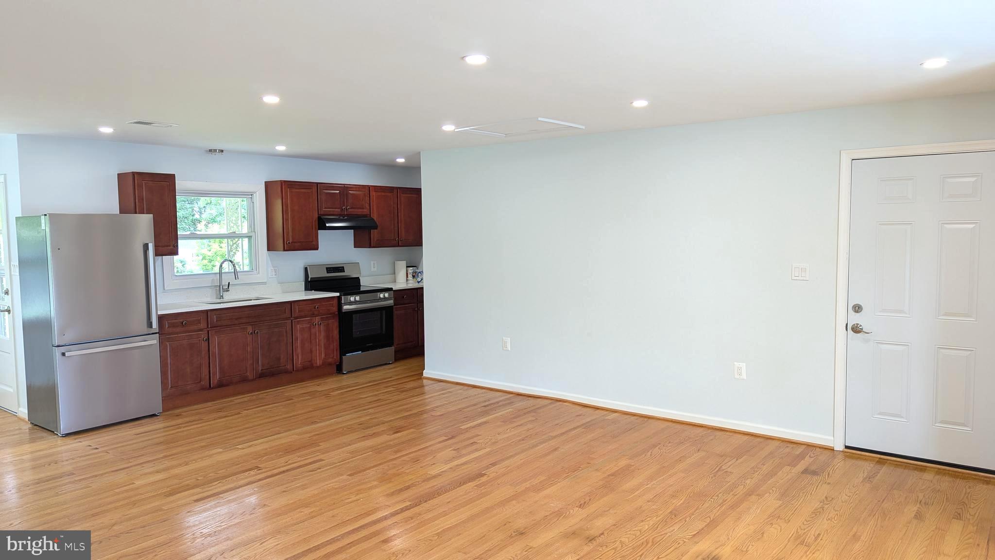 SUNSET ACRES - Residential Lease