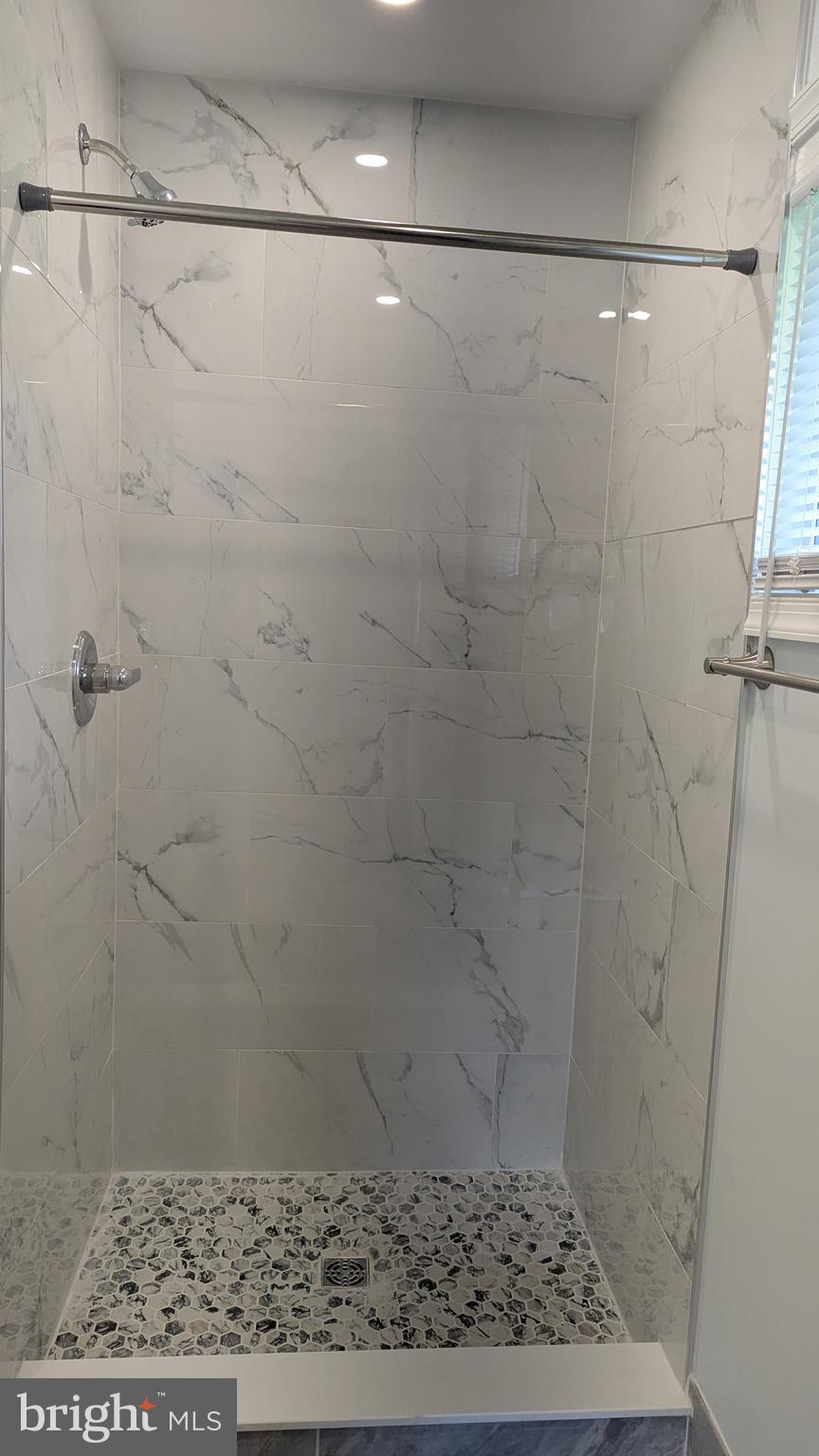 SUNSET ACRES - Residential Lease