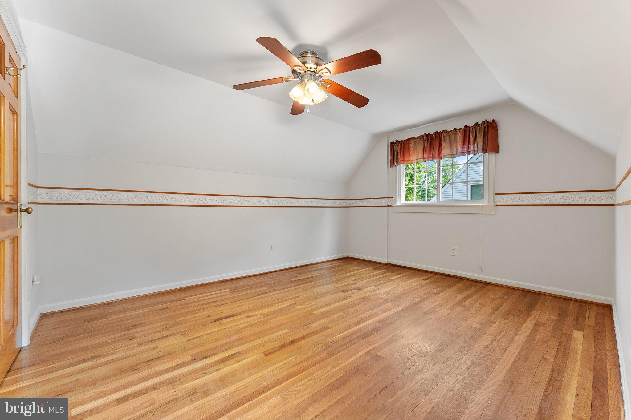 SEMINARY VALLEY - Residential