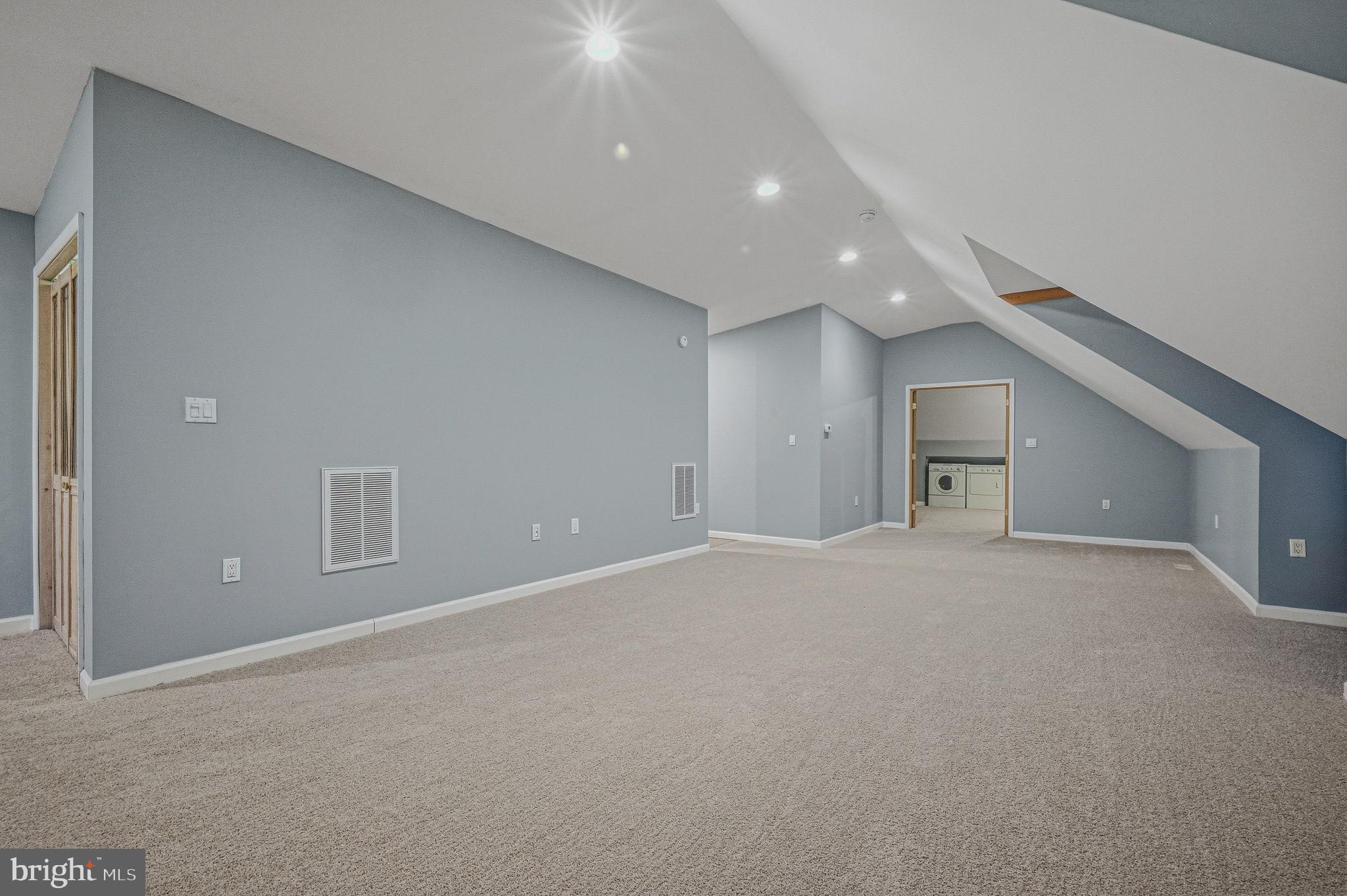 LAMATAN - Residential