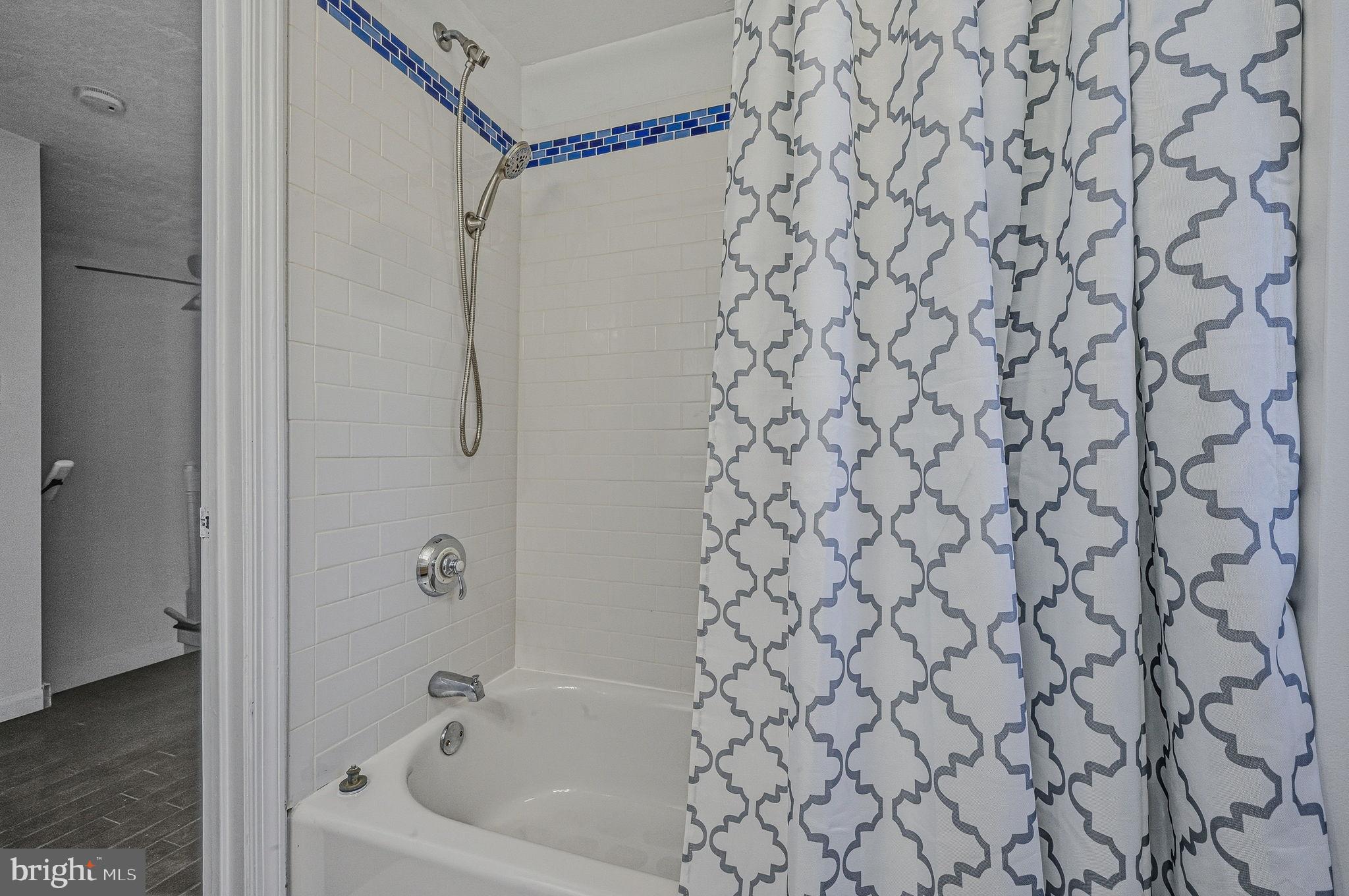 LAMATAN - Residential