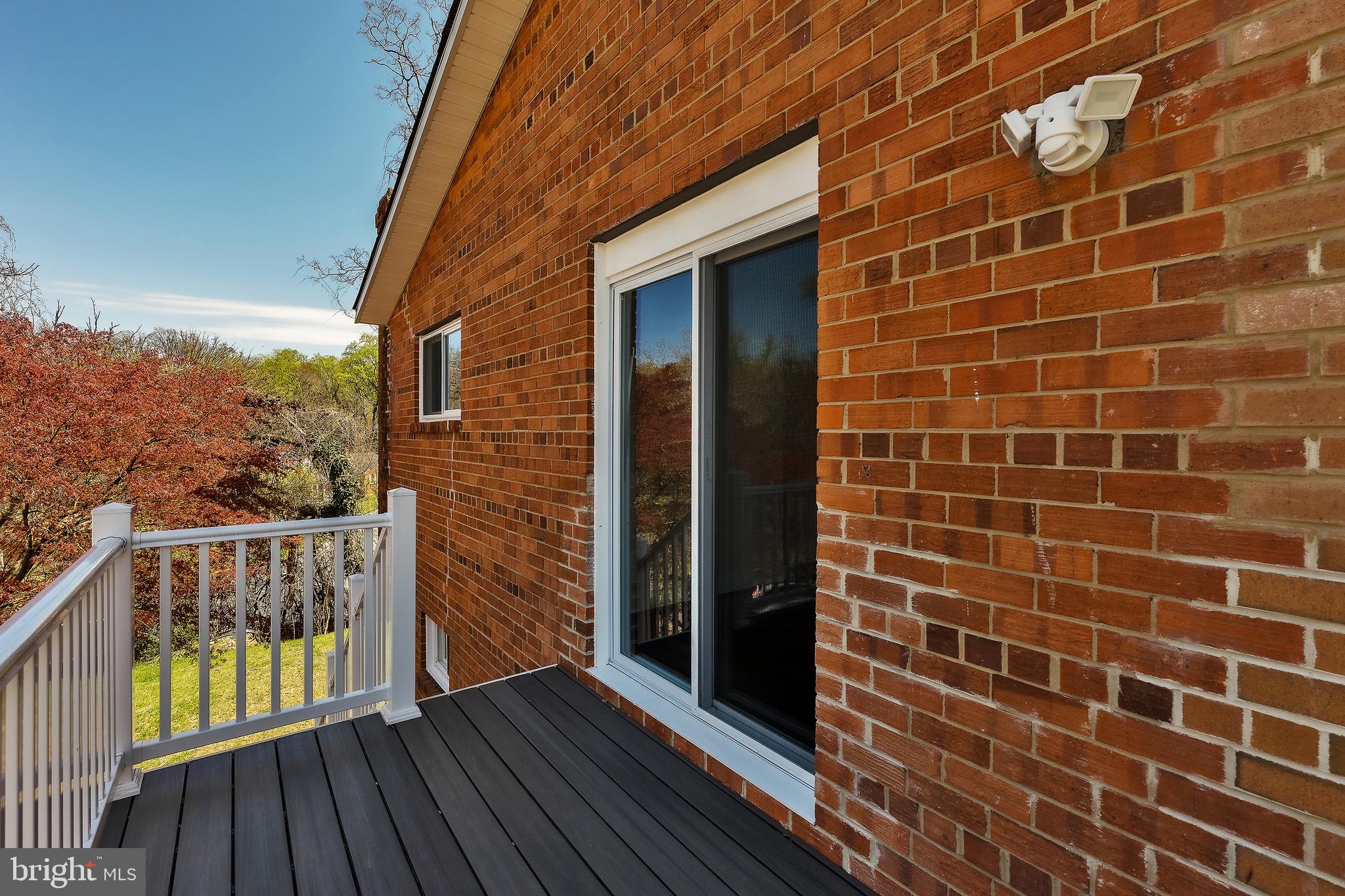 HILLCREST - Residential