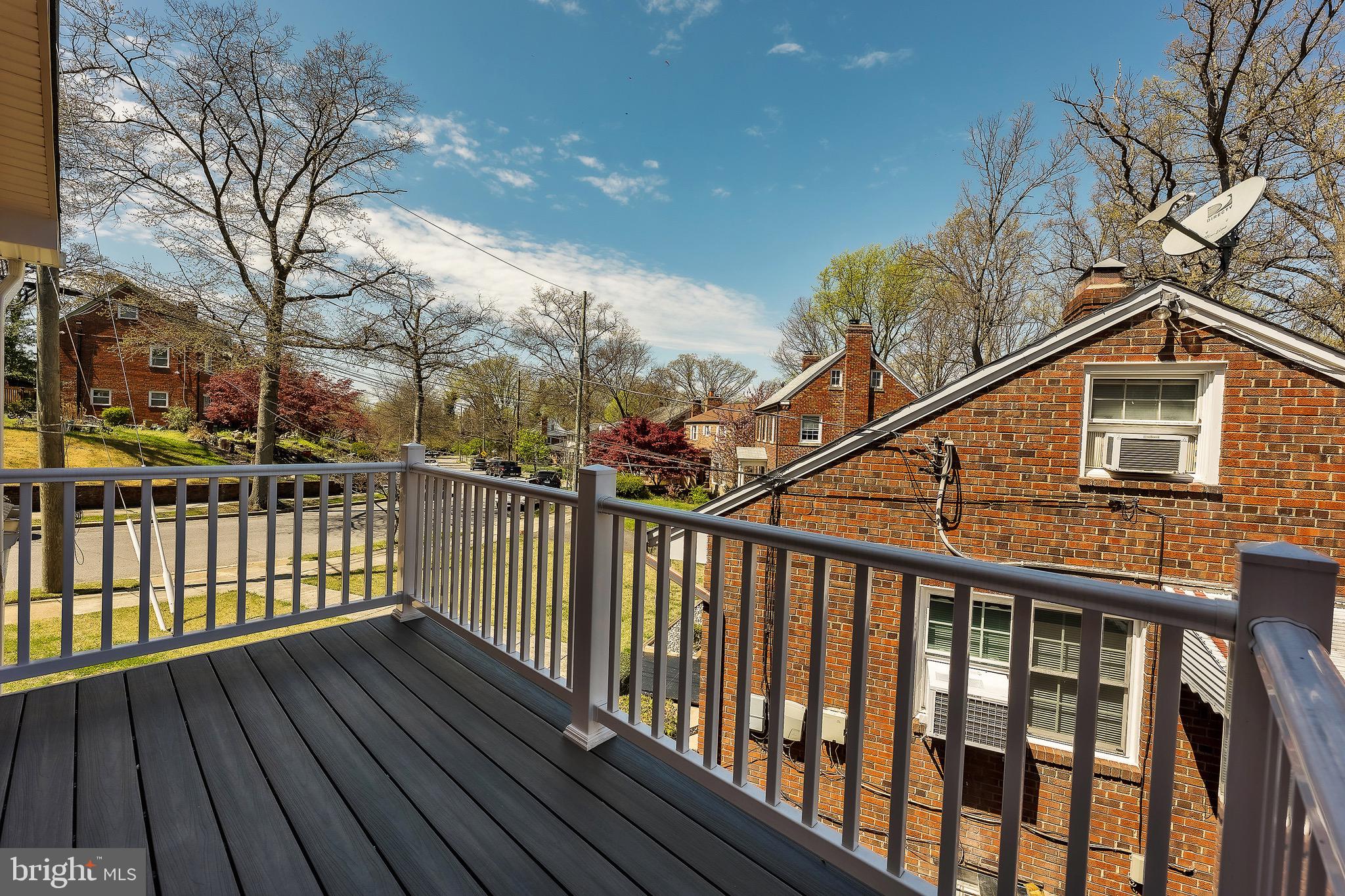 HILLCREST - Residential