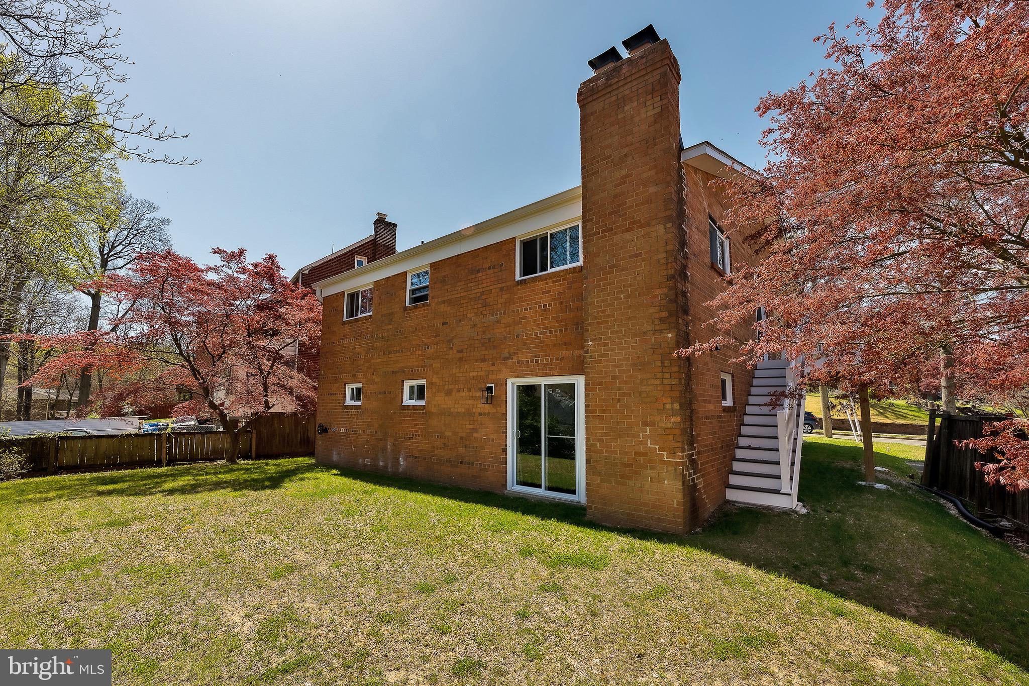 3651 HIGHWOOD DRIVE SE