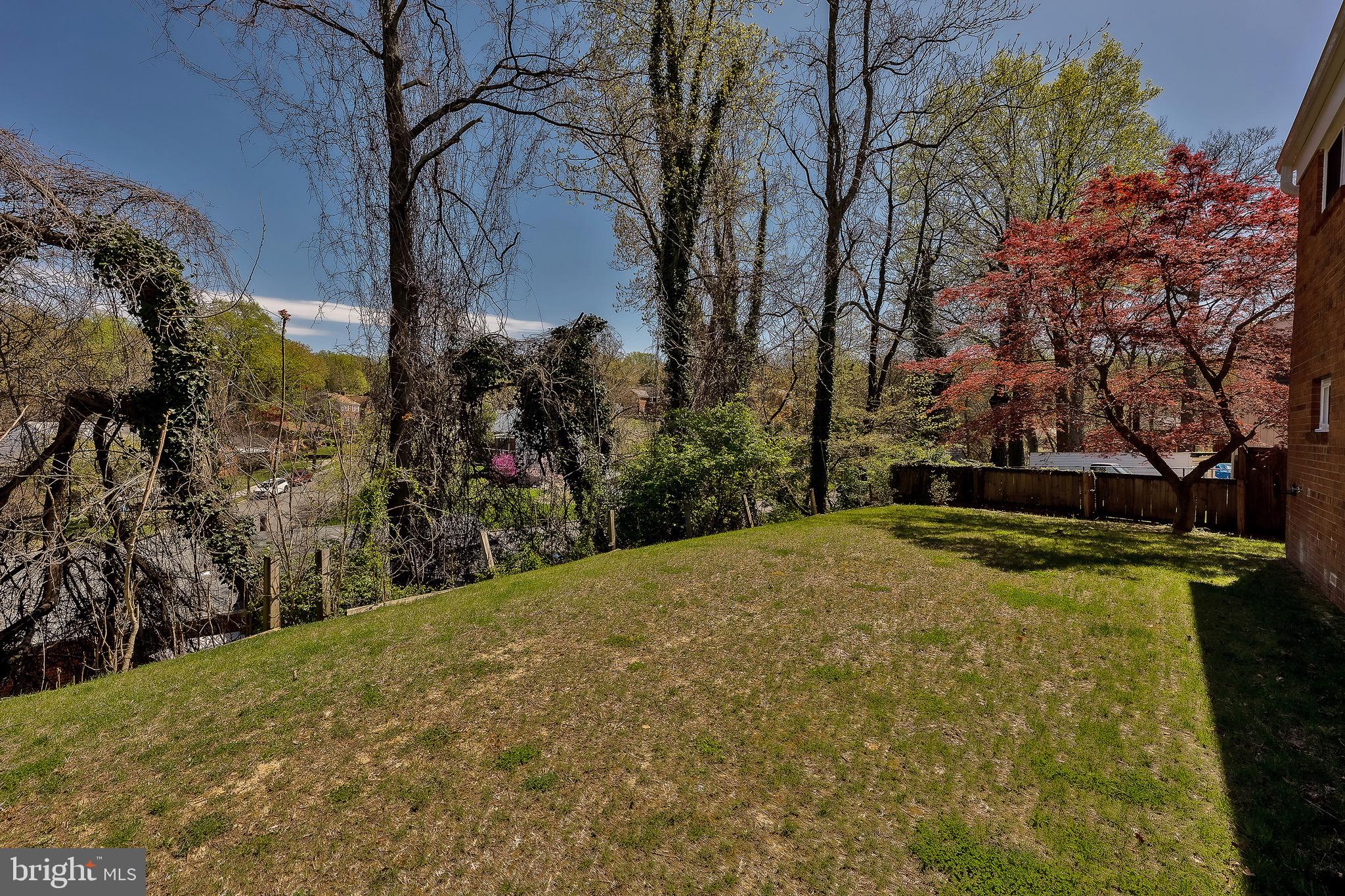 HILLCREST - Residential