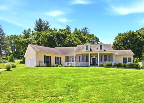 Homes For Sale - 4902 W Chester Pike<br/> Delaware County, NEWTOWN SQUARE, PA 19073