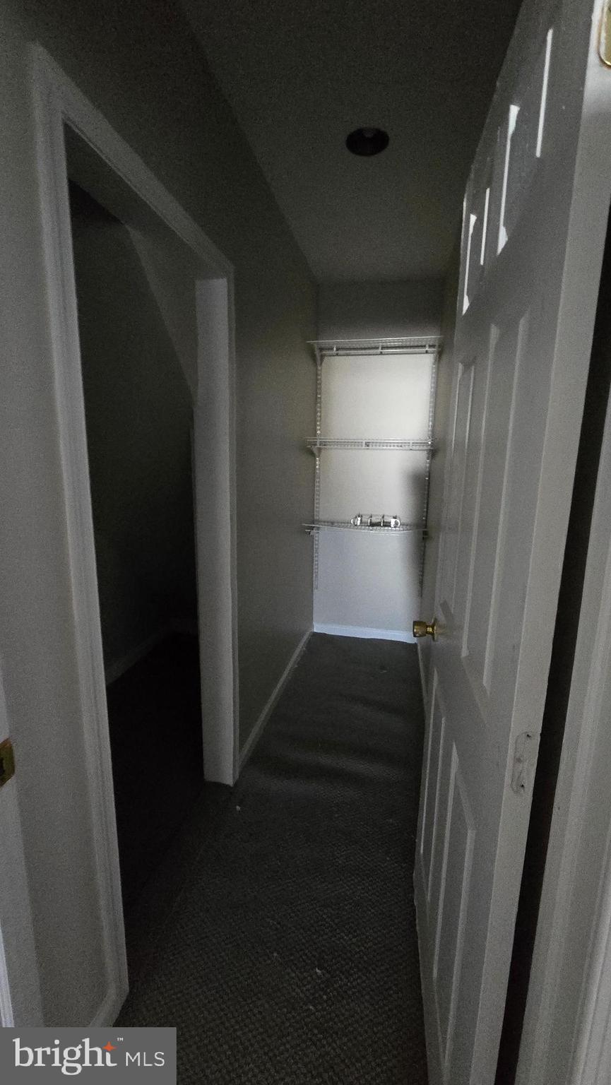 HUNTING PARK - Residential Lease