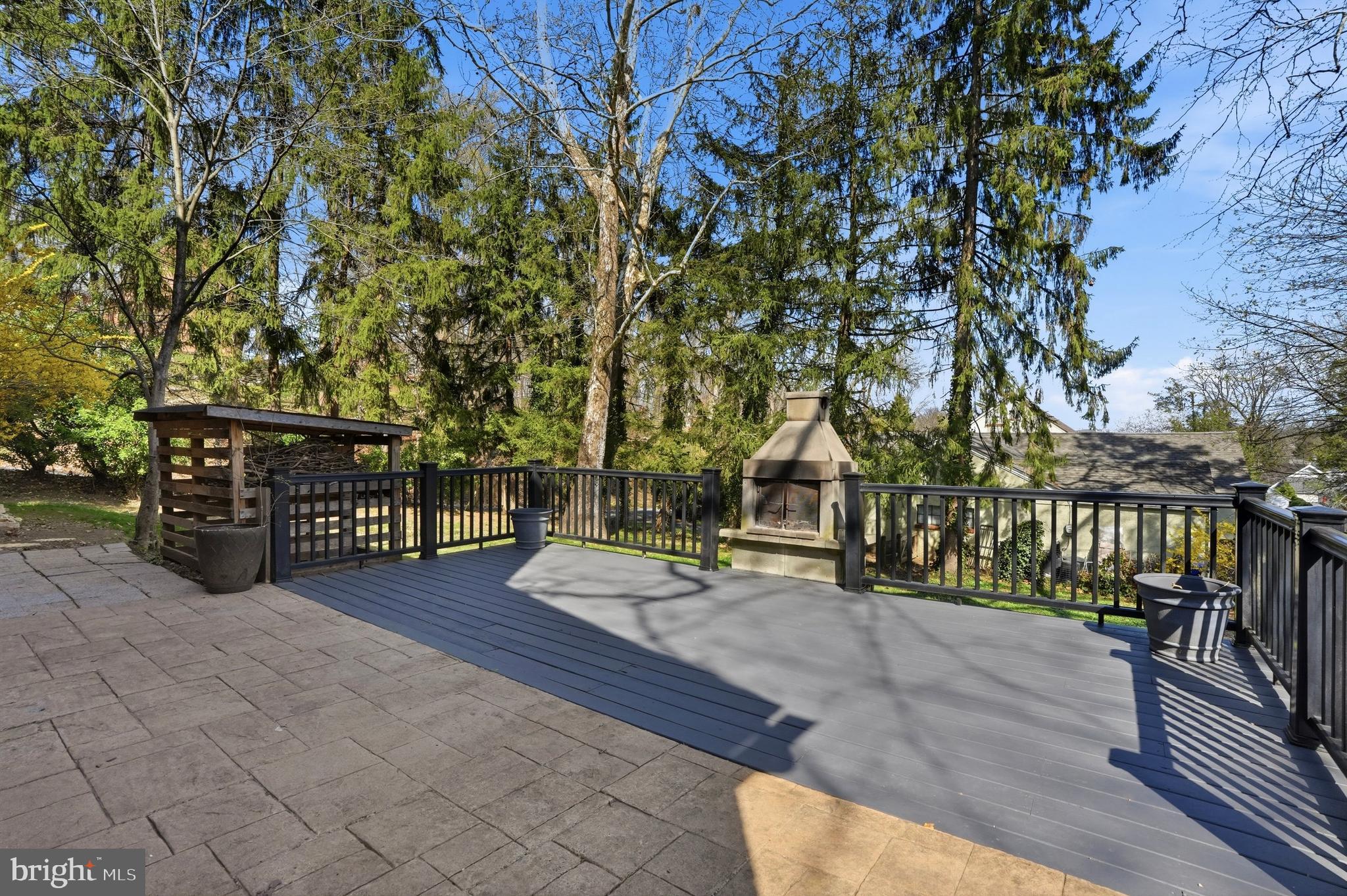 GLENSIDE - Residential